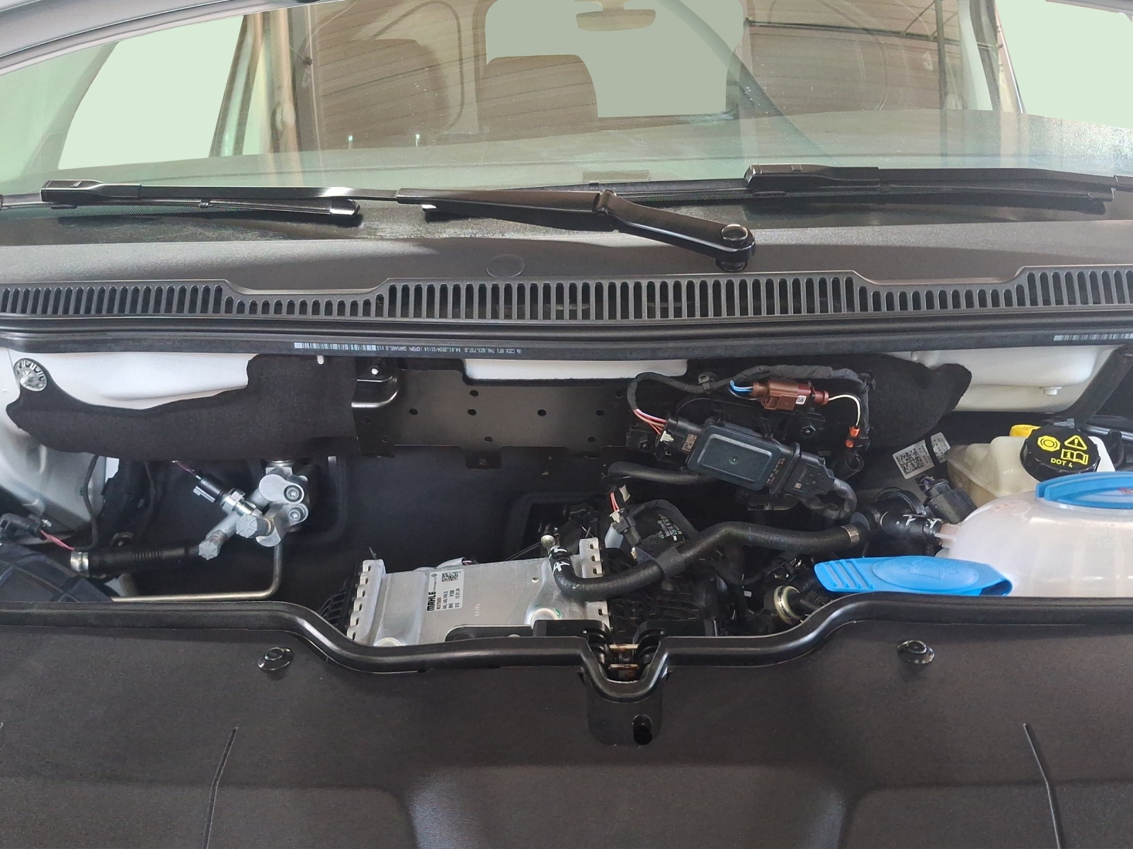 VW T6.1 2.0 TDI 4Motion-image-15