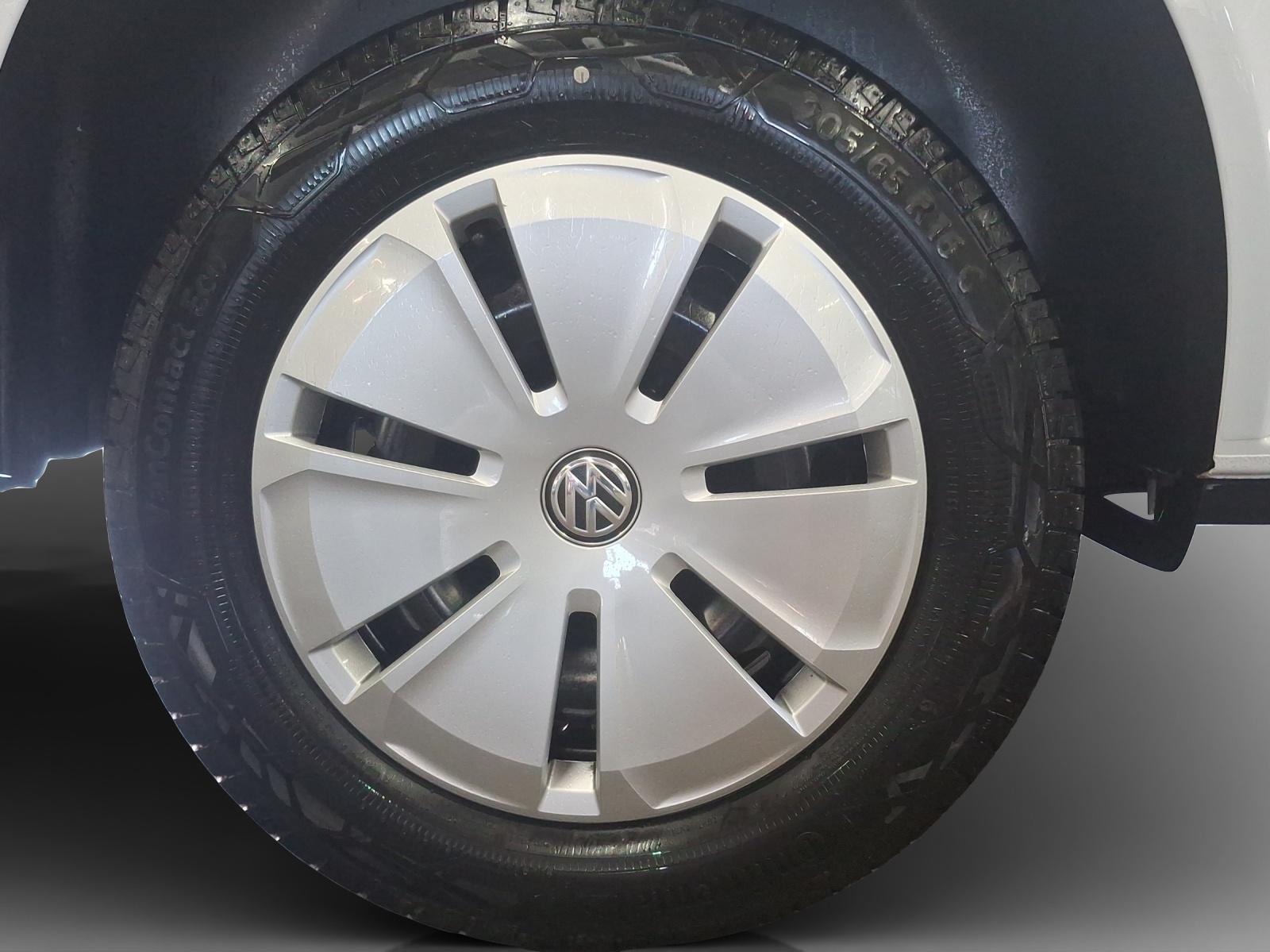 VW T6.1 2.0 TDI 4Motion-image-13