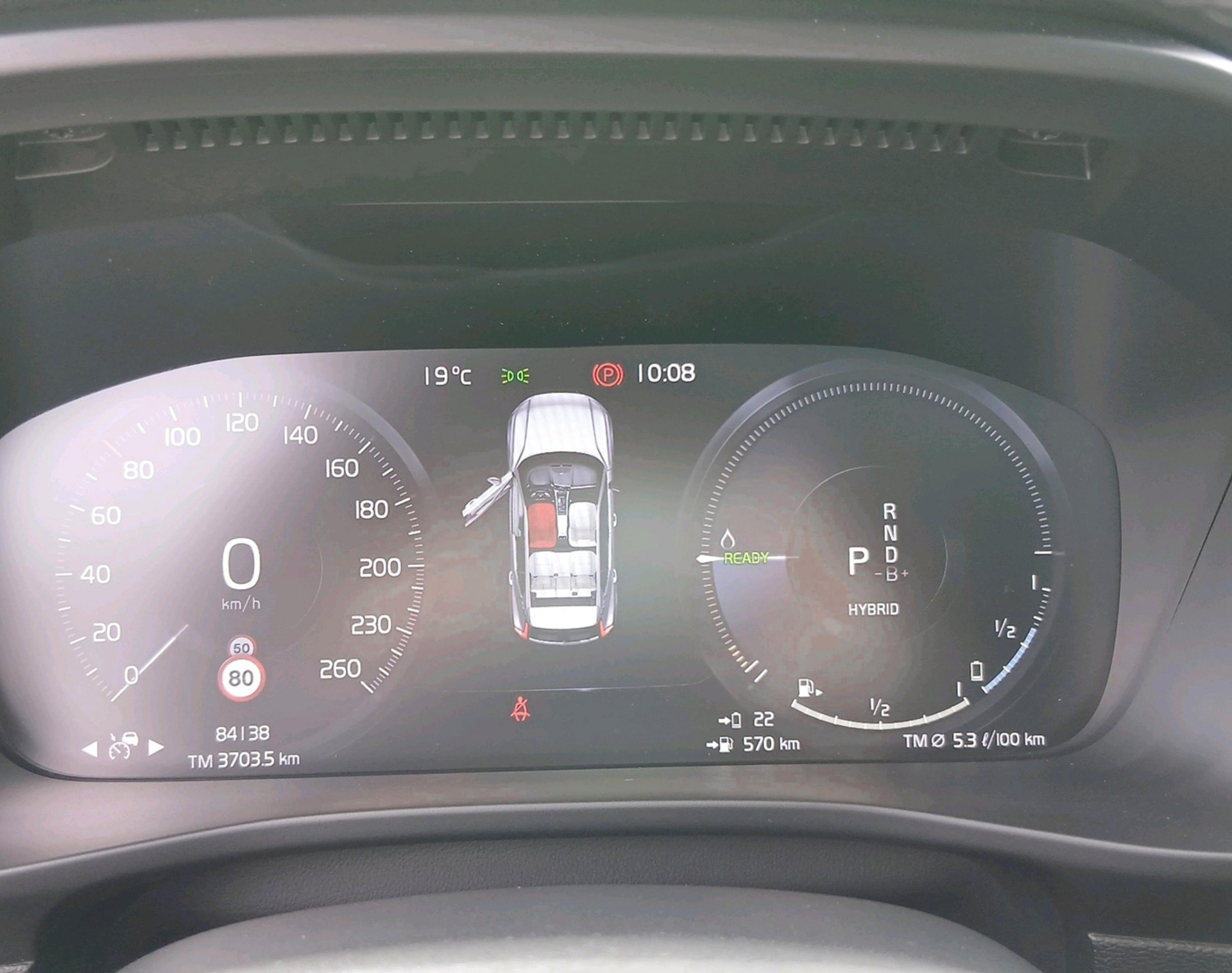 VOLVO XC40 1.5 T4 PiH Inscription-image-14