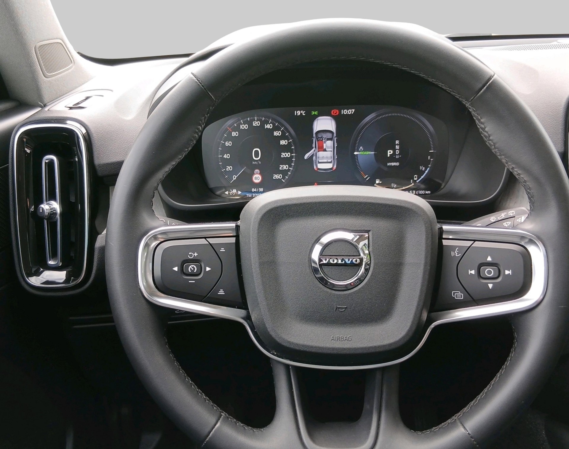 VOLVO XC40 1.5 T4 PiH Inscription-image-11