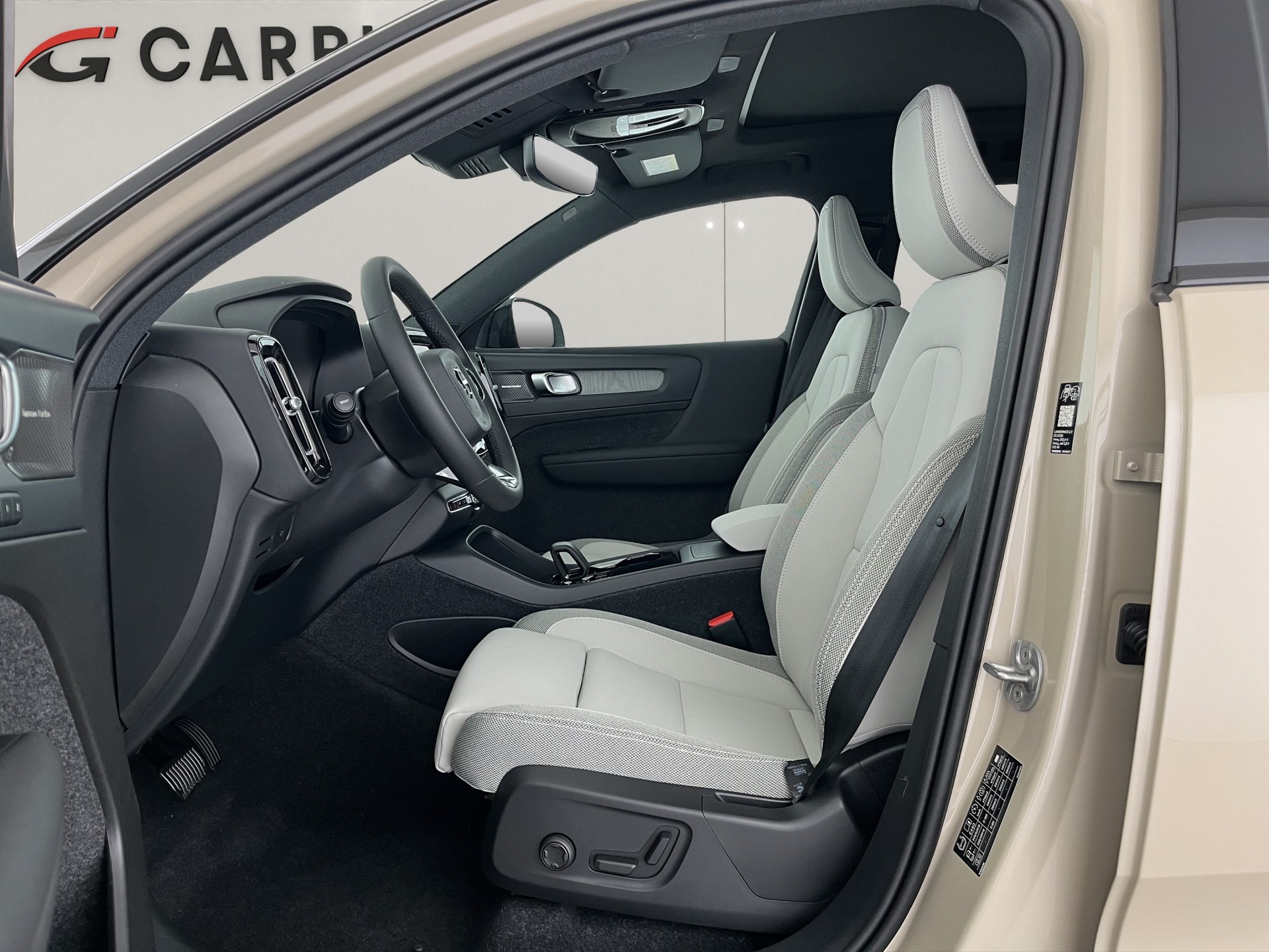 VOLVO EX40 Twin Performance Ultra AWD-image-7