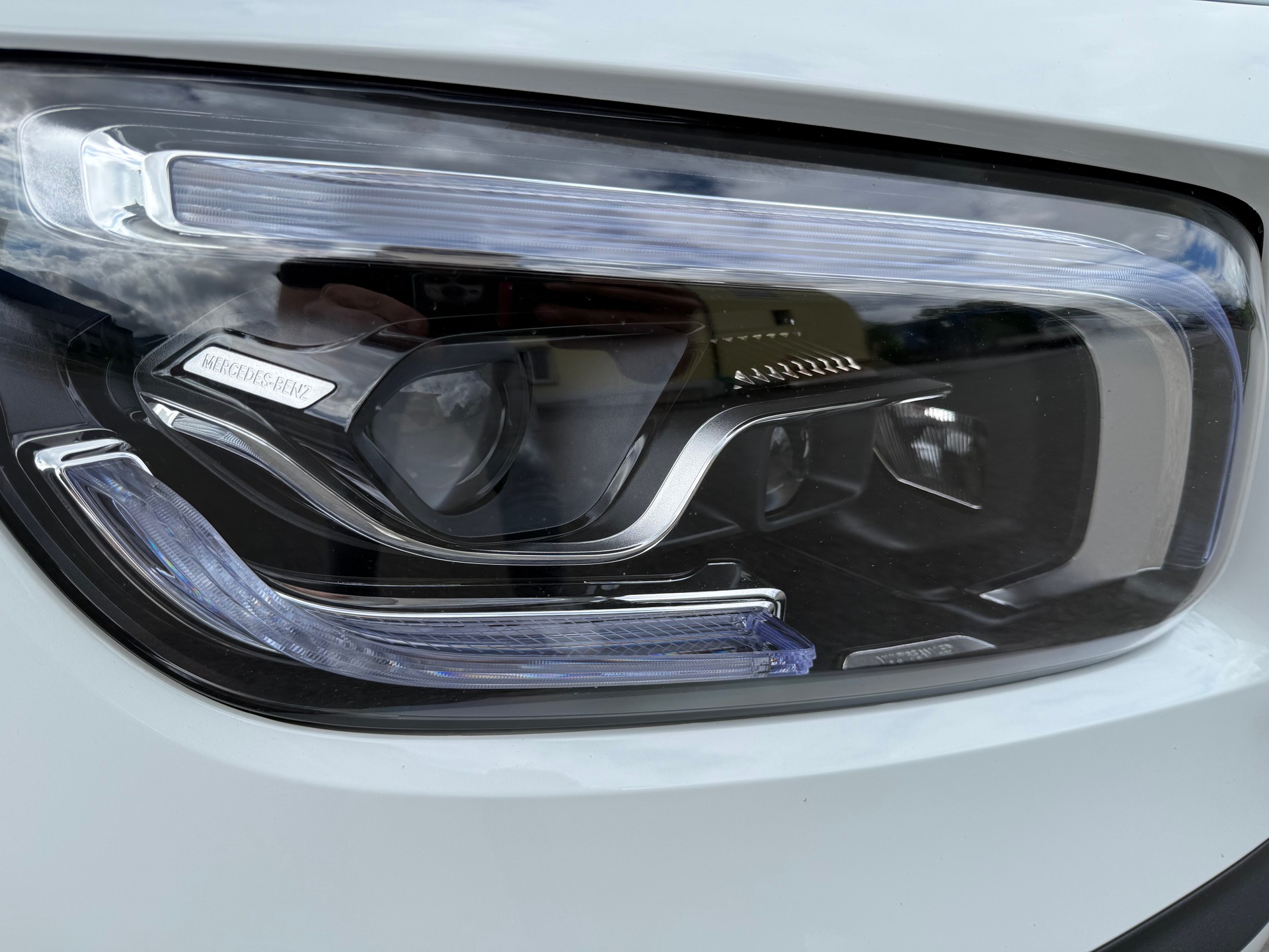 MERCEDES-BENZ GLB 35 AMG 4Matic 8G-Tronic-image-26