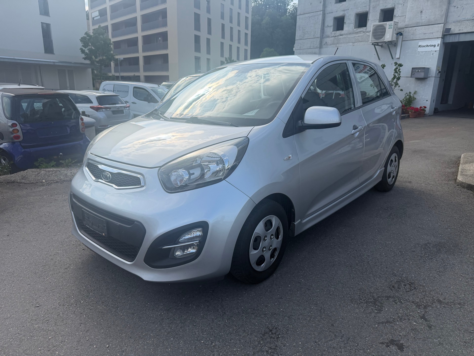KIA Picanto 1.0 CVVT Style-image-0