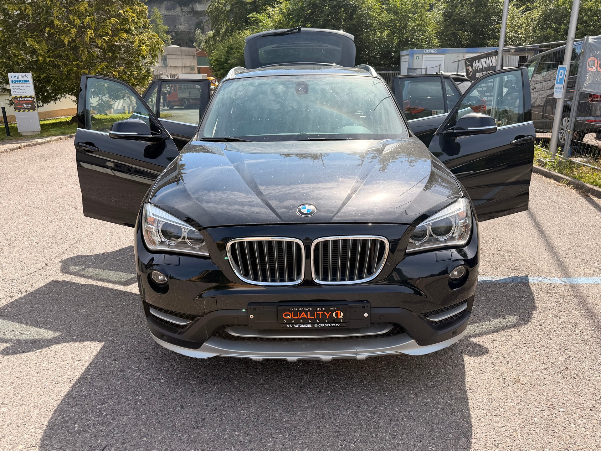 BMW X1 xDrive 18d xLine-image-13