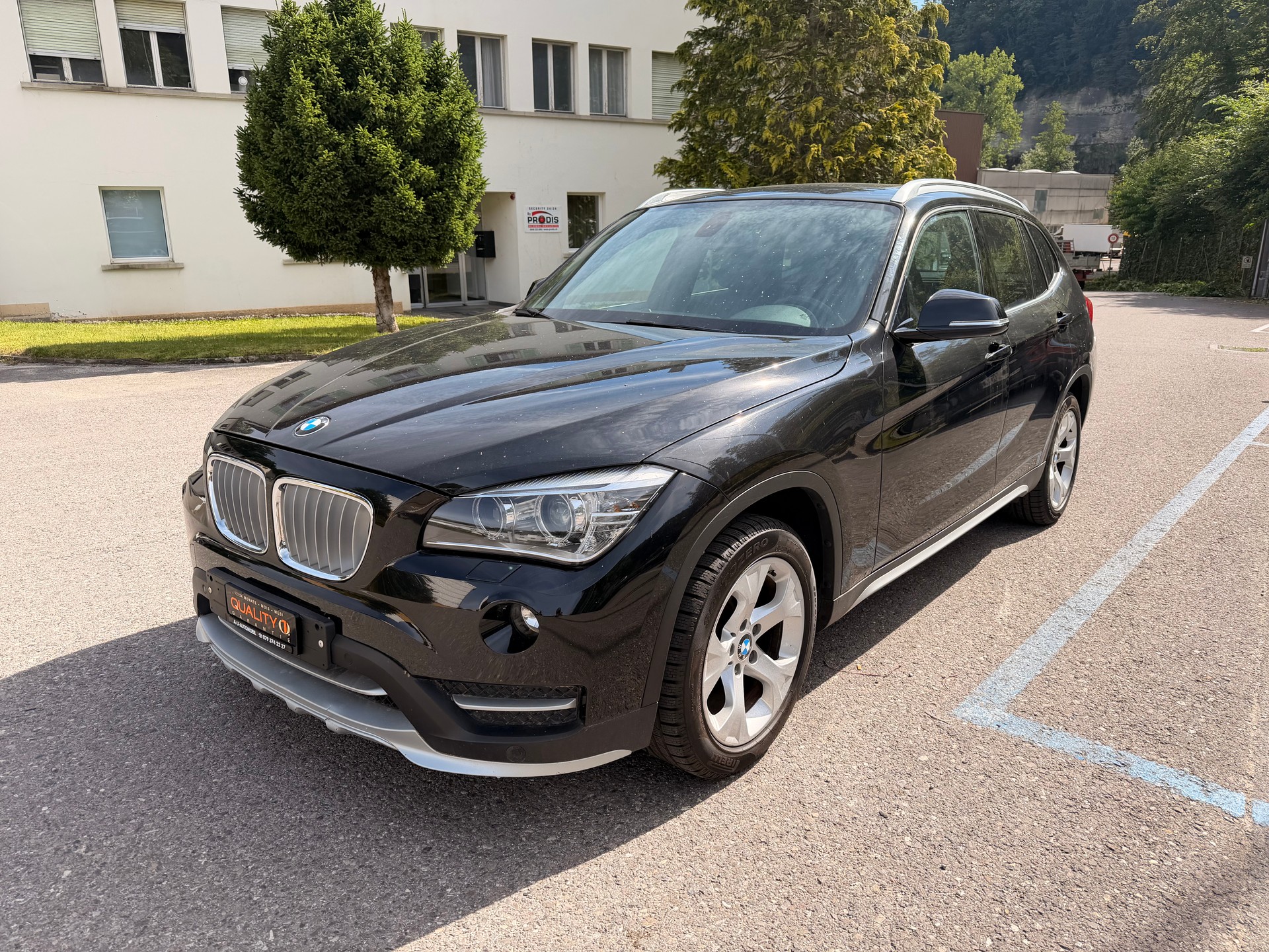 BMW X1 xDrive 18d xLine-image-1