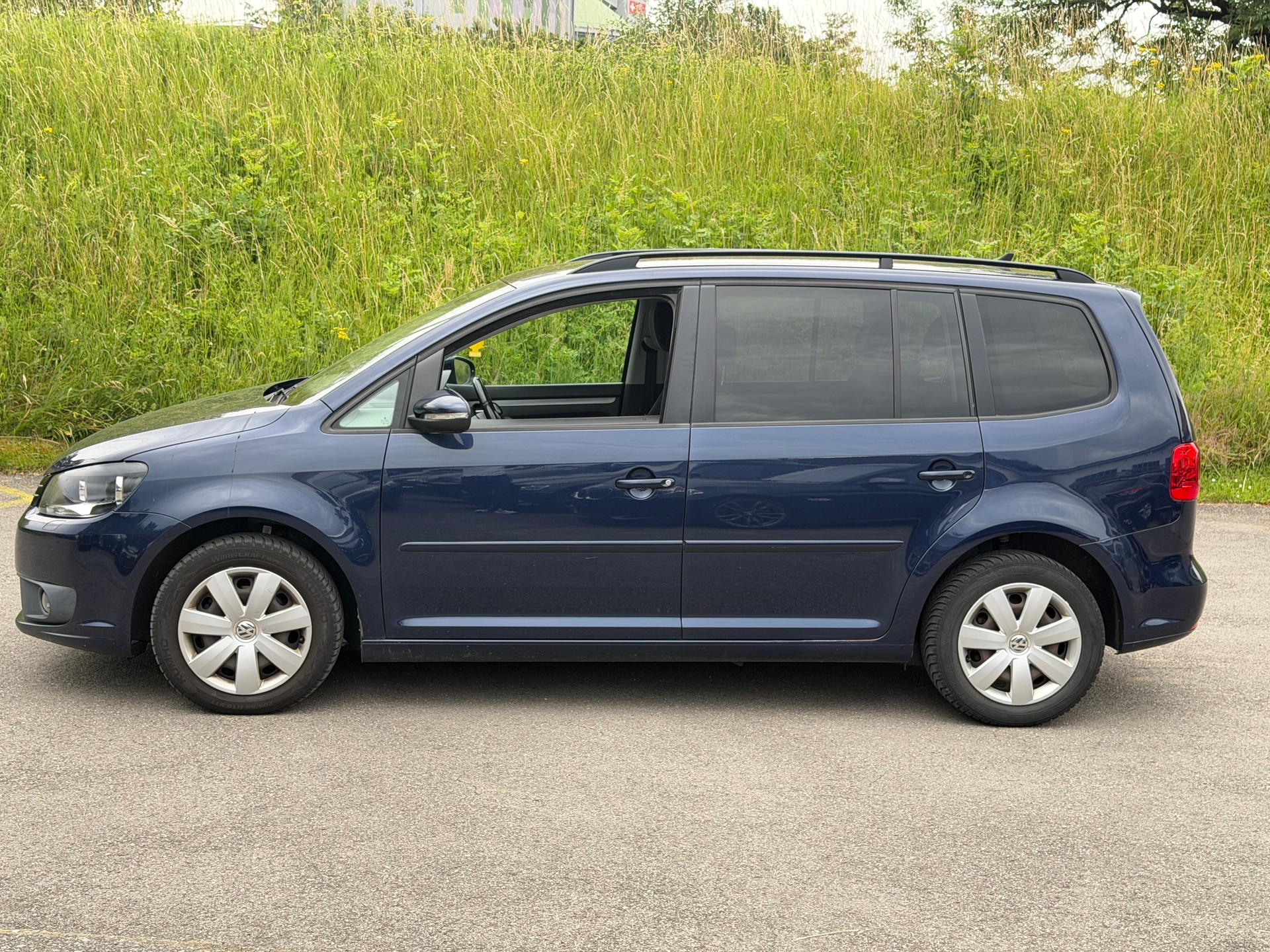 VW Touran 1.6 TDI BMT Comfortline DSG-image-5