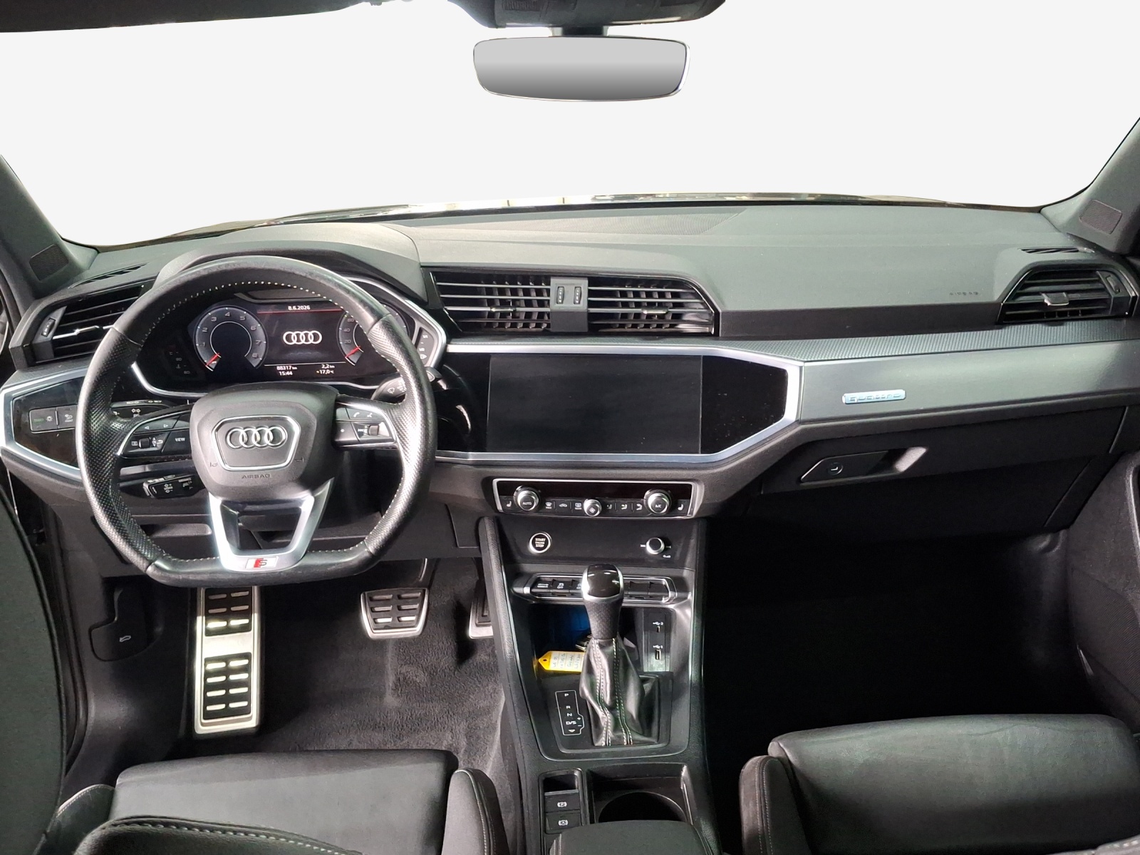 AUDI Q3 40 TFSI S line quattro S-tronic-image-10