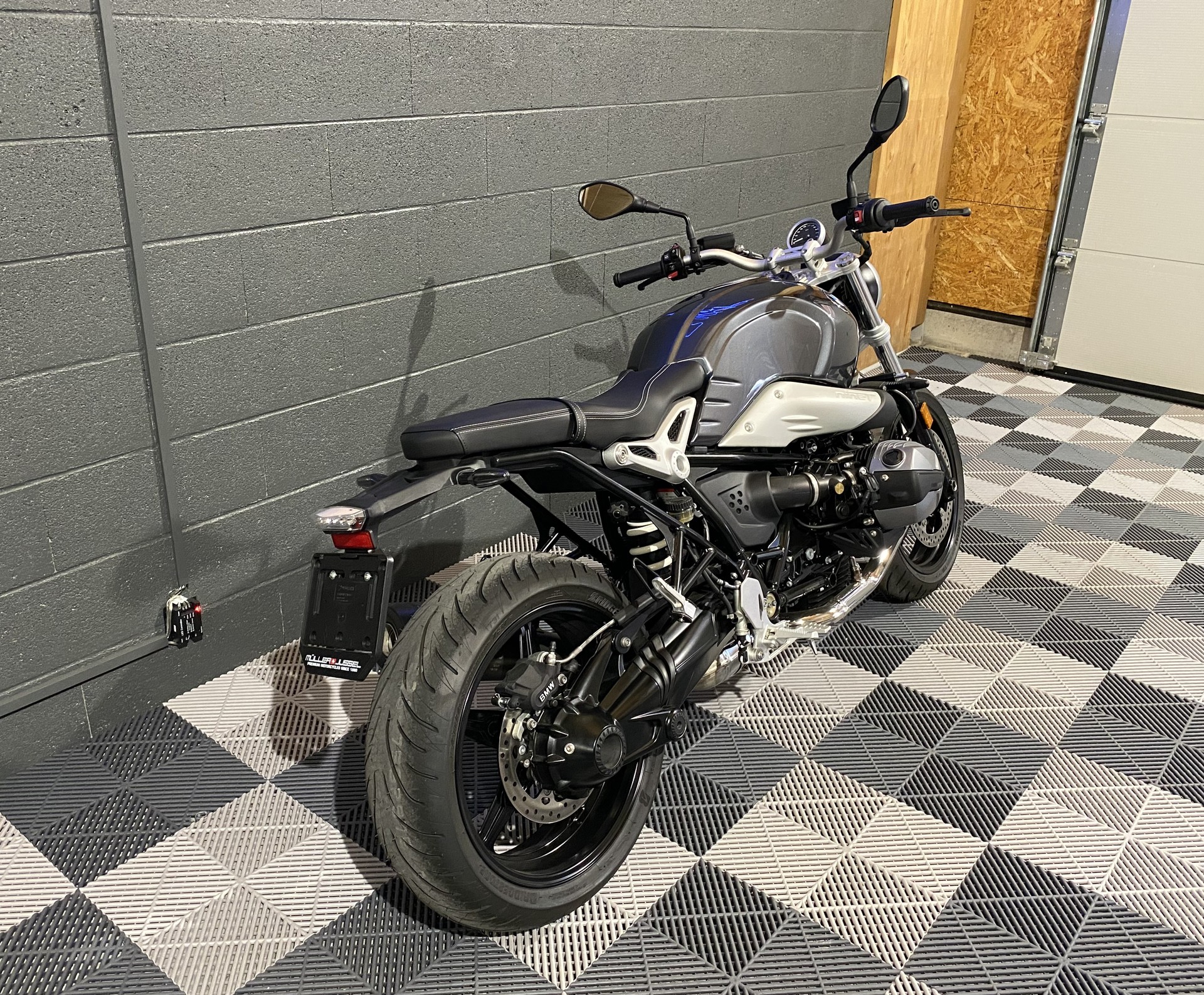 BMW R NINE T Pure A2-image-5