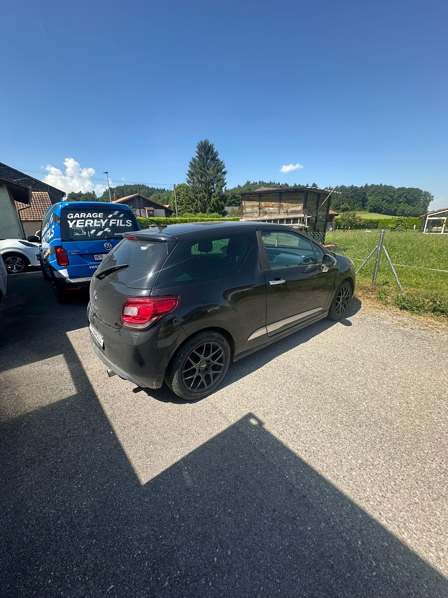 DS AUTOMOBILES DS3 1.4 VTi Chic-image-2