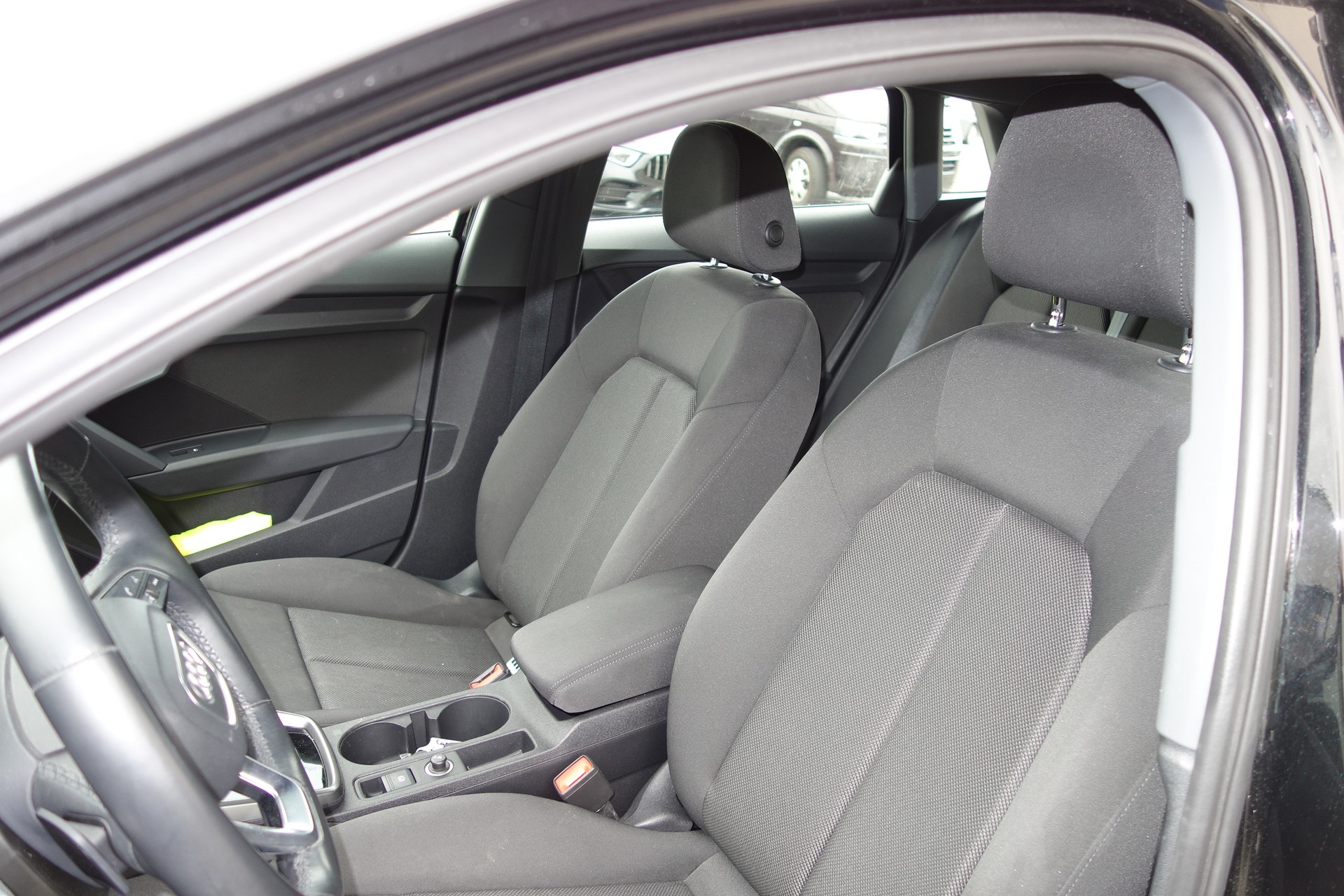 AUDI A3 Sportback 40 TFSI e S-tronic-image-6
