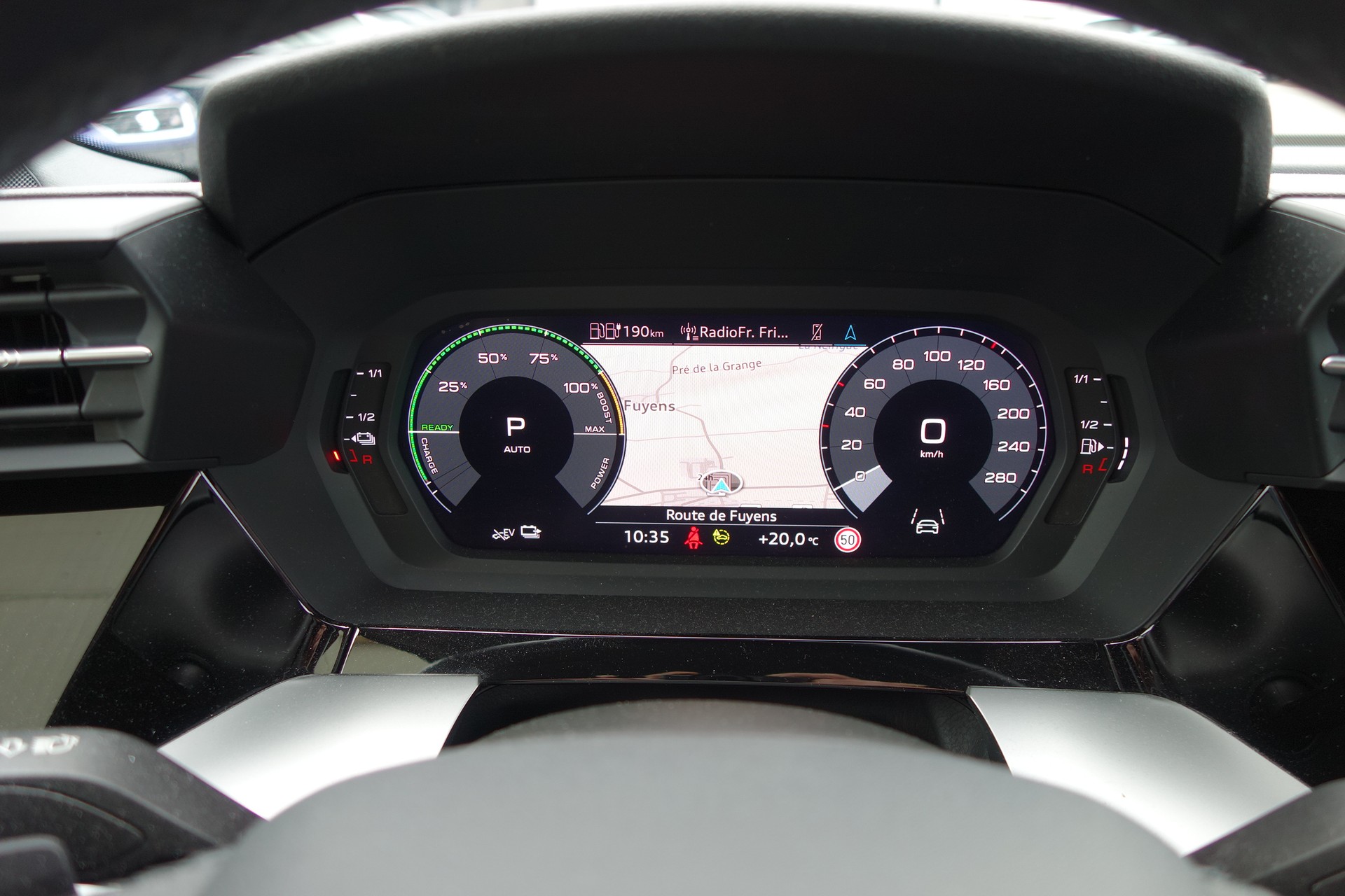 AUDI A3 Sportback 40 TFSI e S-tronic-image-13