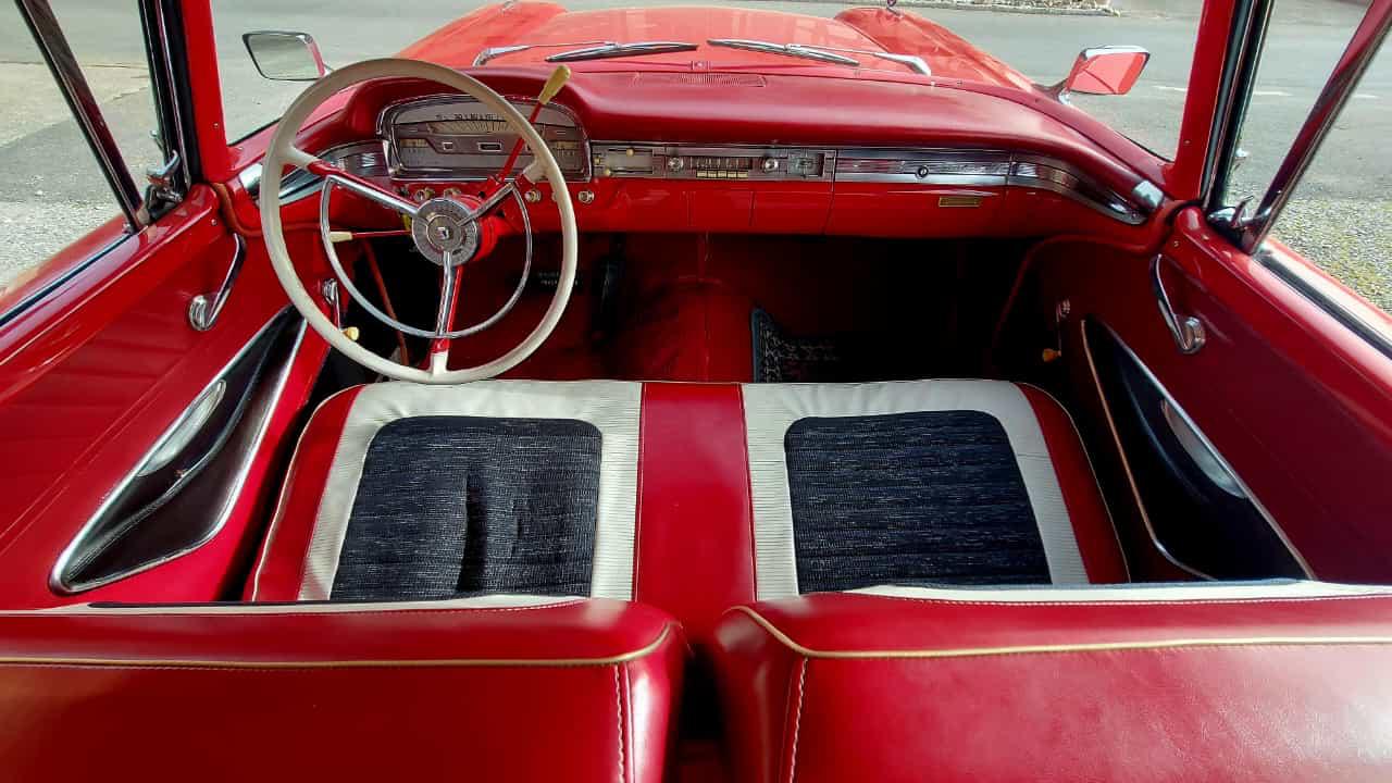 FORD Fairlane 500 Skyliner V8 300 PS-image-11