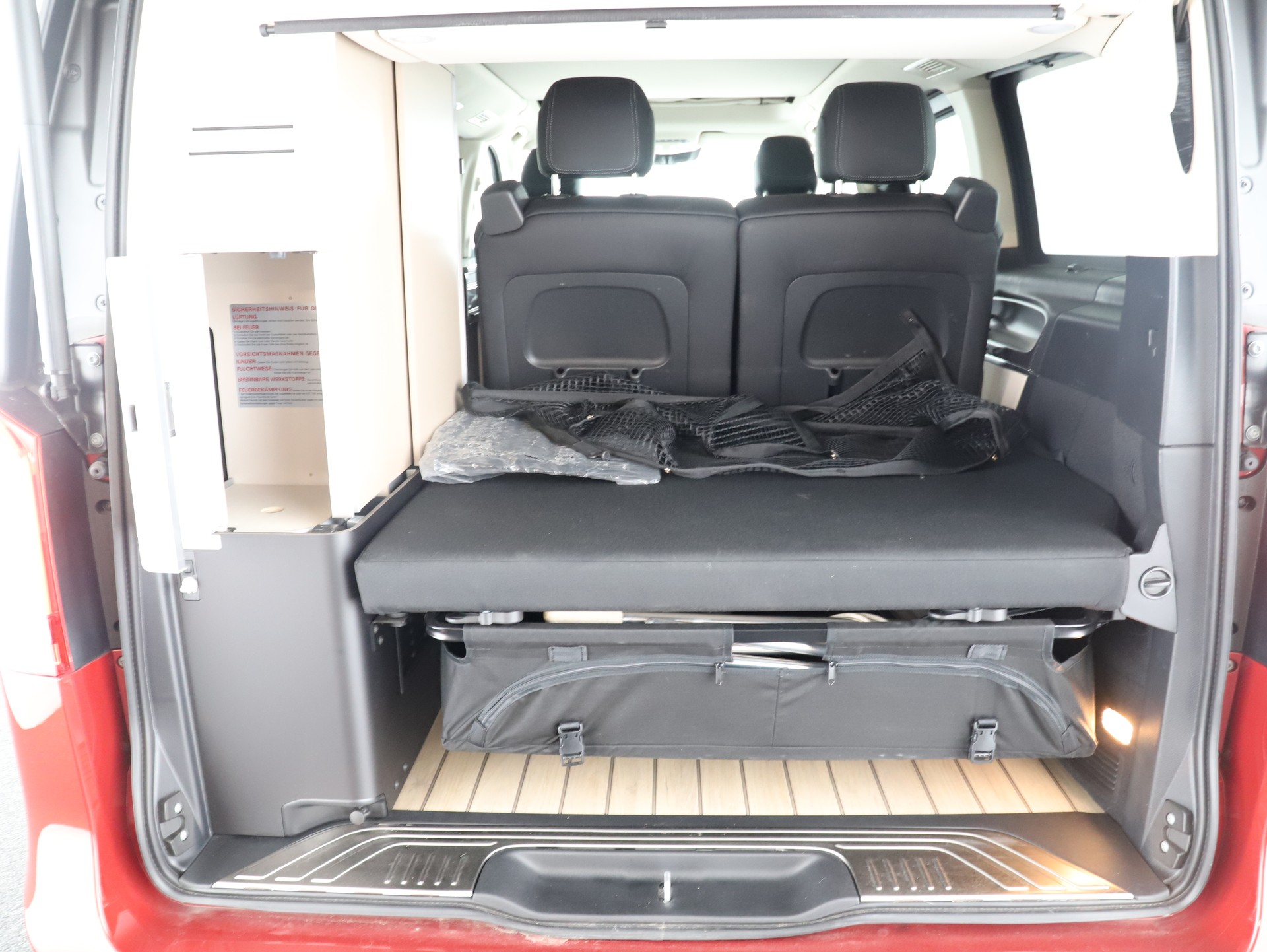 MERCEDES-BENZ Marco Polo 300 d 4M A-image-13