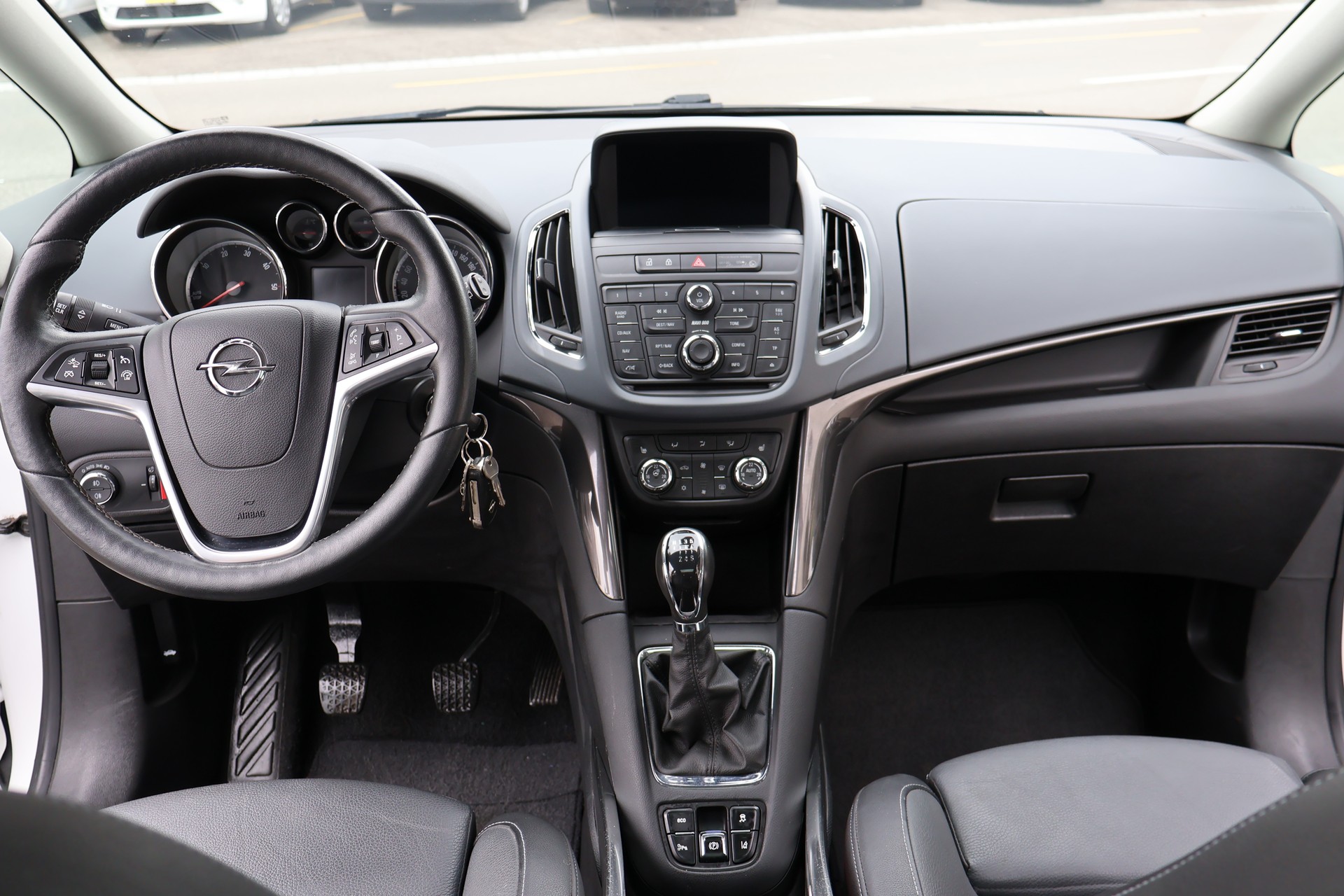 OPEL Zafira Tourer 2.0 CDTi BiTurbo Sport-image-9