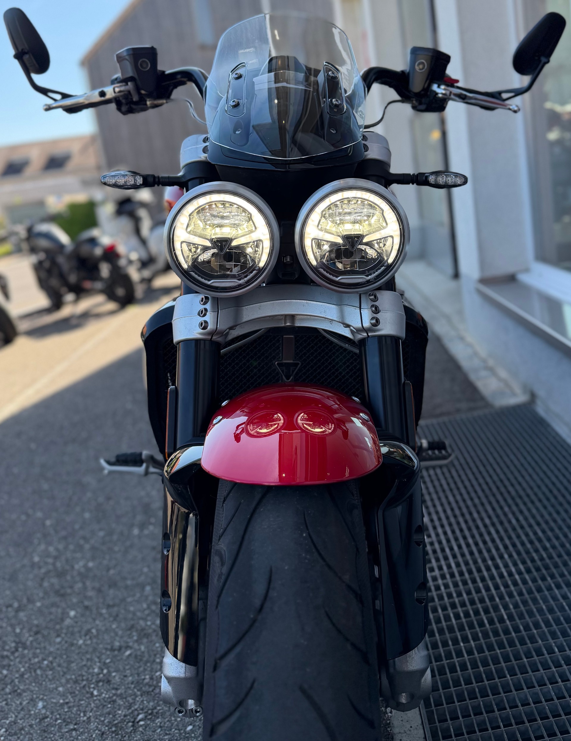 TRIUMPH Rocket 3 GT 221 Special Edition-image-1