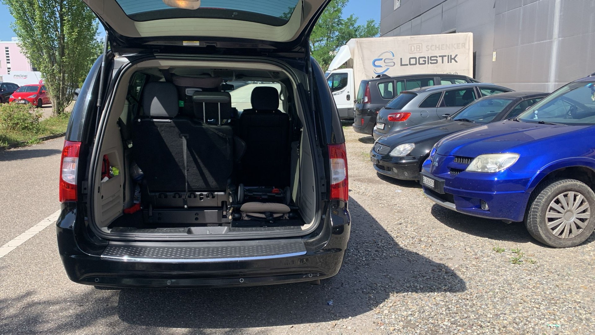 LANCIA Voyager 2.8D Gold Automatic-image-6