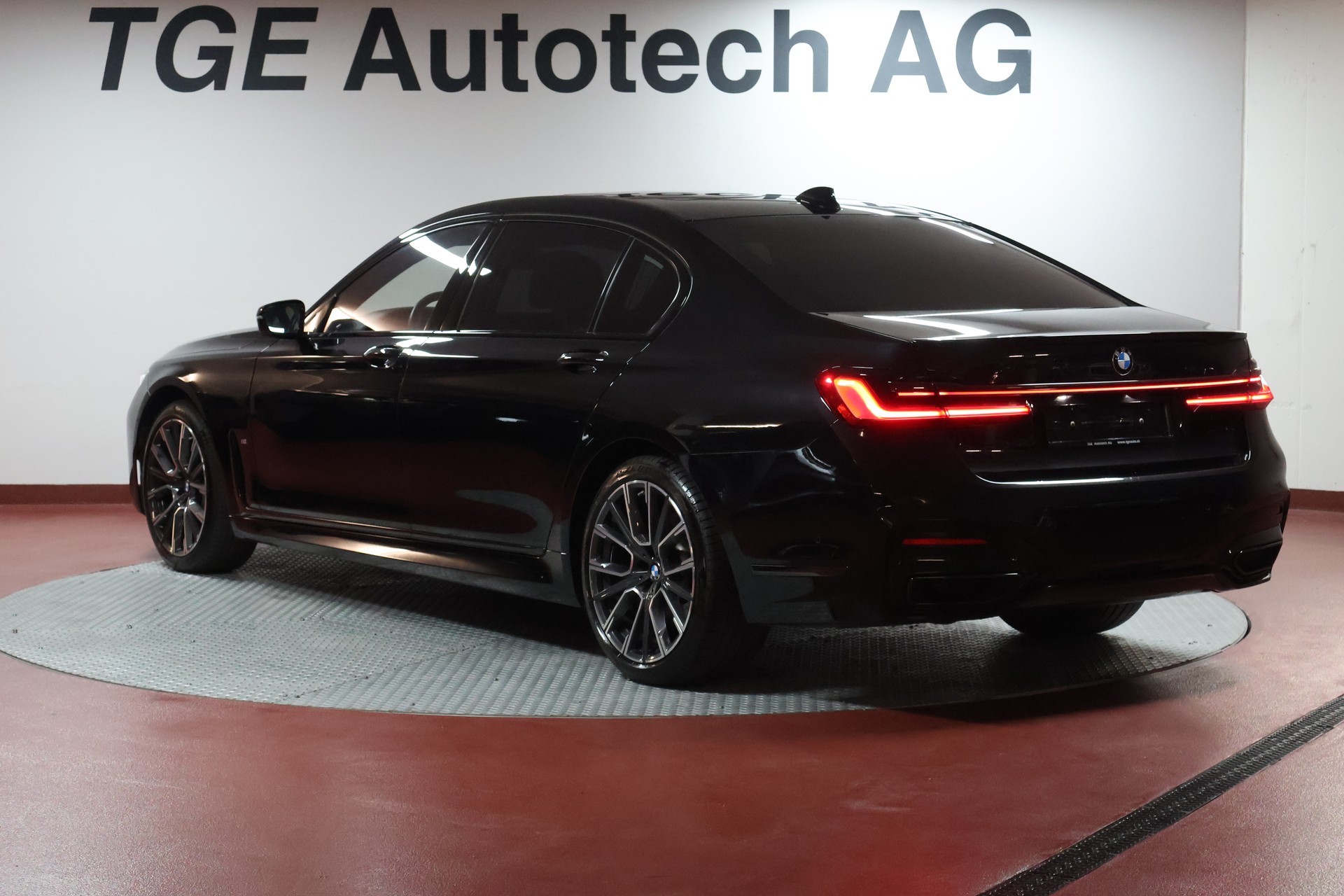 BMW 750Ld xDrive M Sport Steptronic-image-20