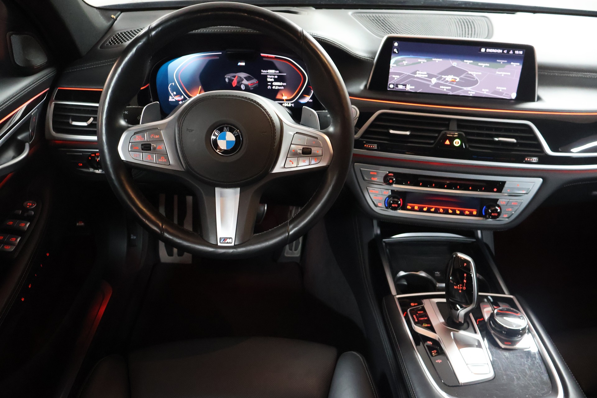 BMW 750Ld xDrive M Sport Steptronic-image-9