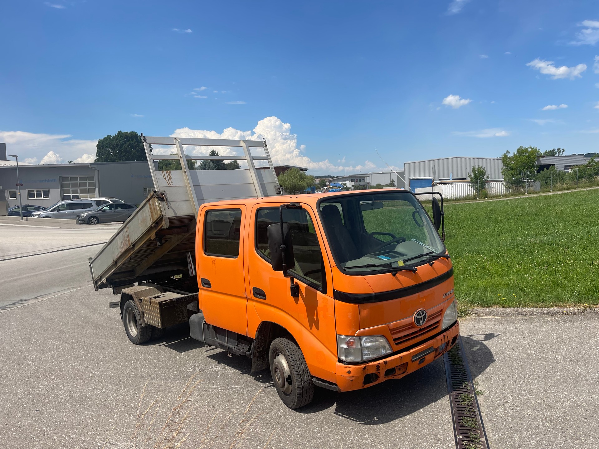 TOYOTA Dyna 150 MWB-image-3