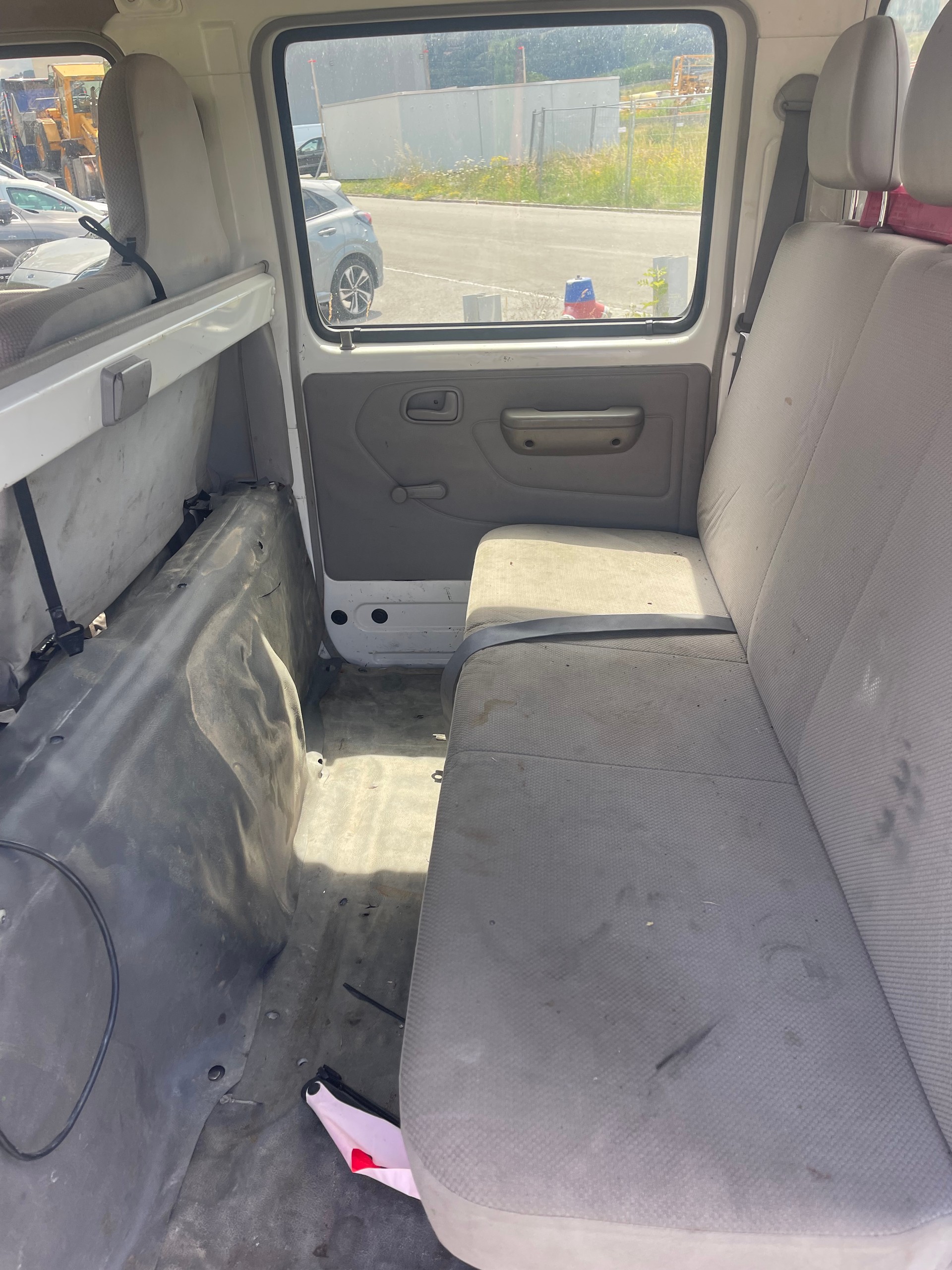 TOYOTA Dyna 150 MWB-image-6