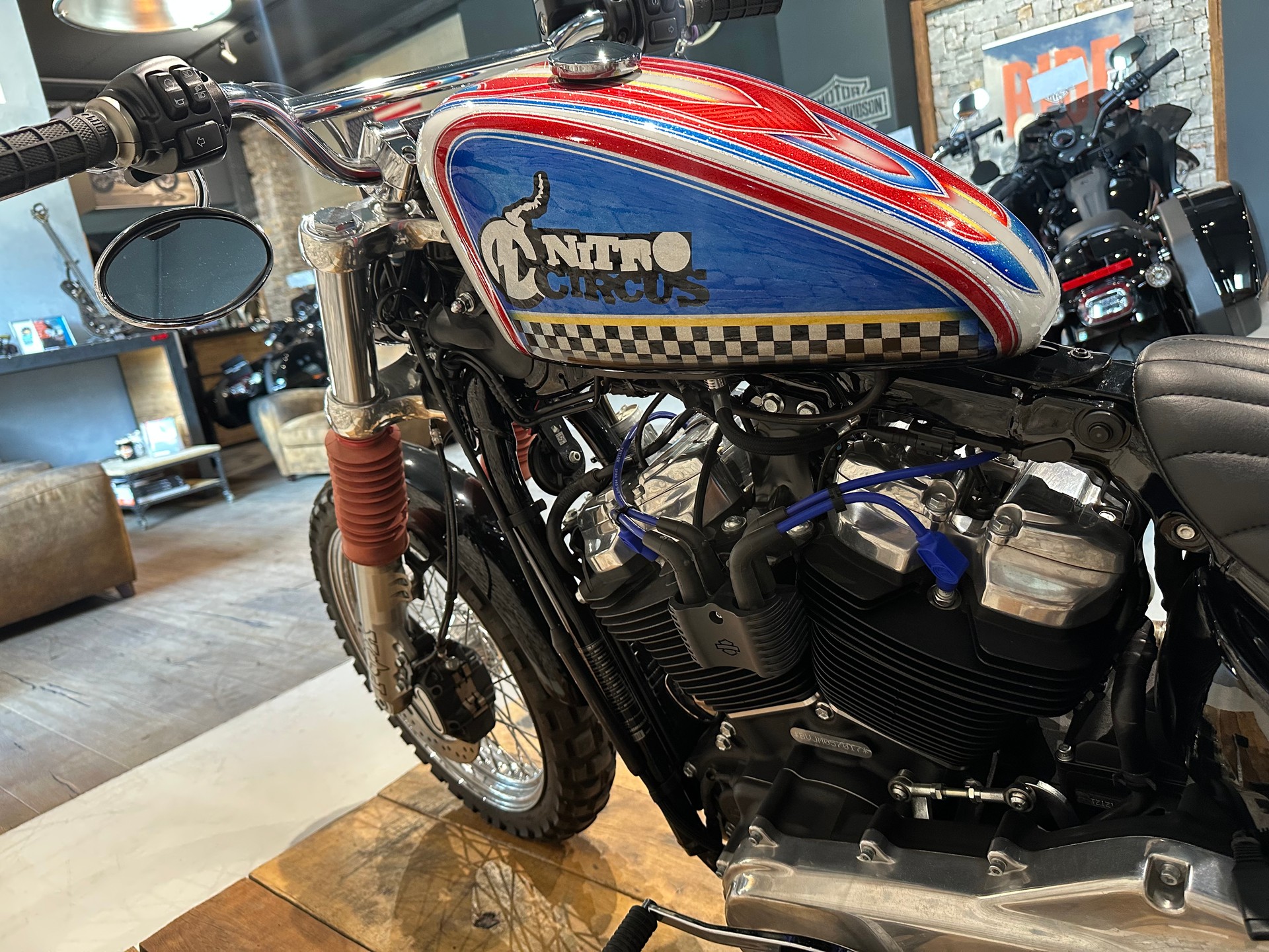 HARLEY-DAVIDSON FXST Softail Standard 107-image-11