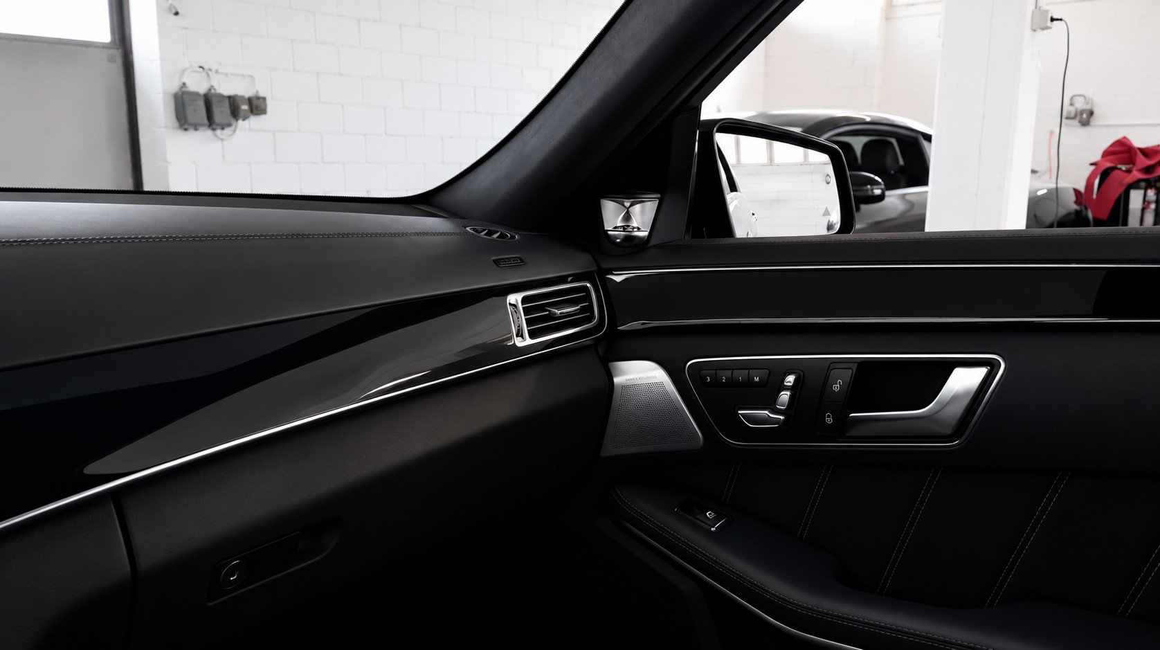 MERCEDES-BENZ E 63 AMG S 4Matic Speedshift-image-14