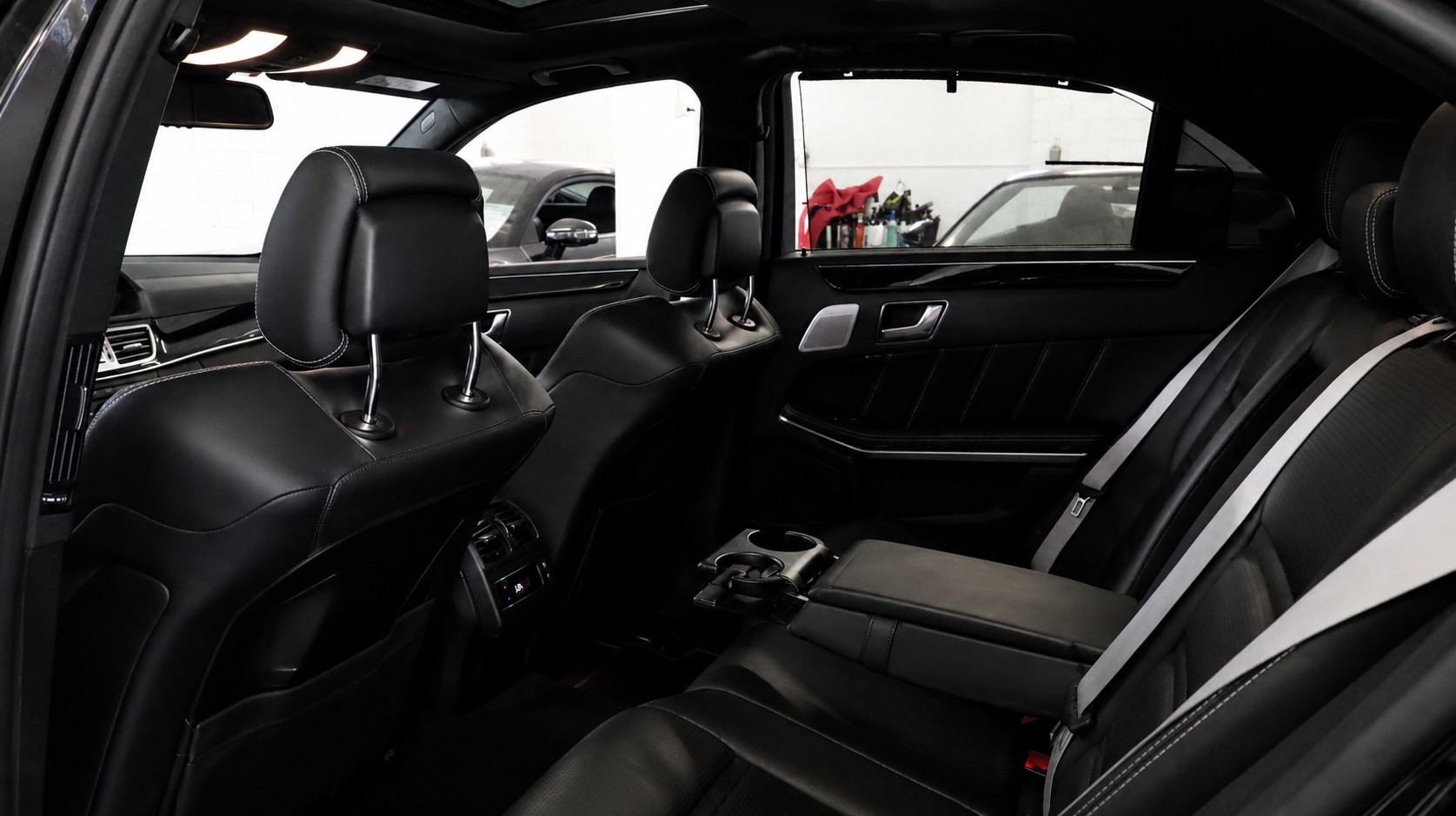 MERCEDES-BENZ E 63 AMG S 4Matic Speedshift-image-21