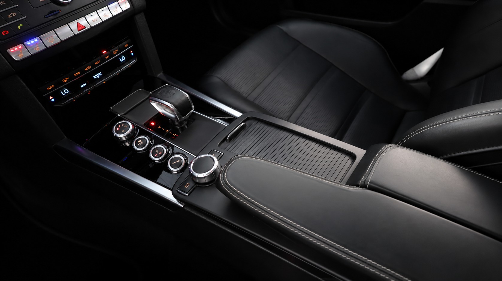 MERCEDES-BENZ E 63 AMG S 4Matic Speedshift-image-13