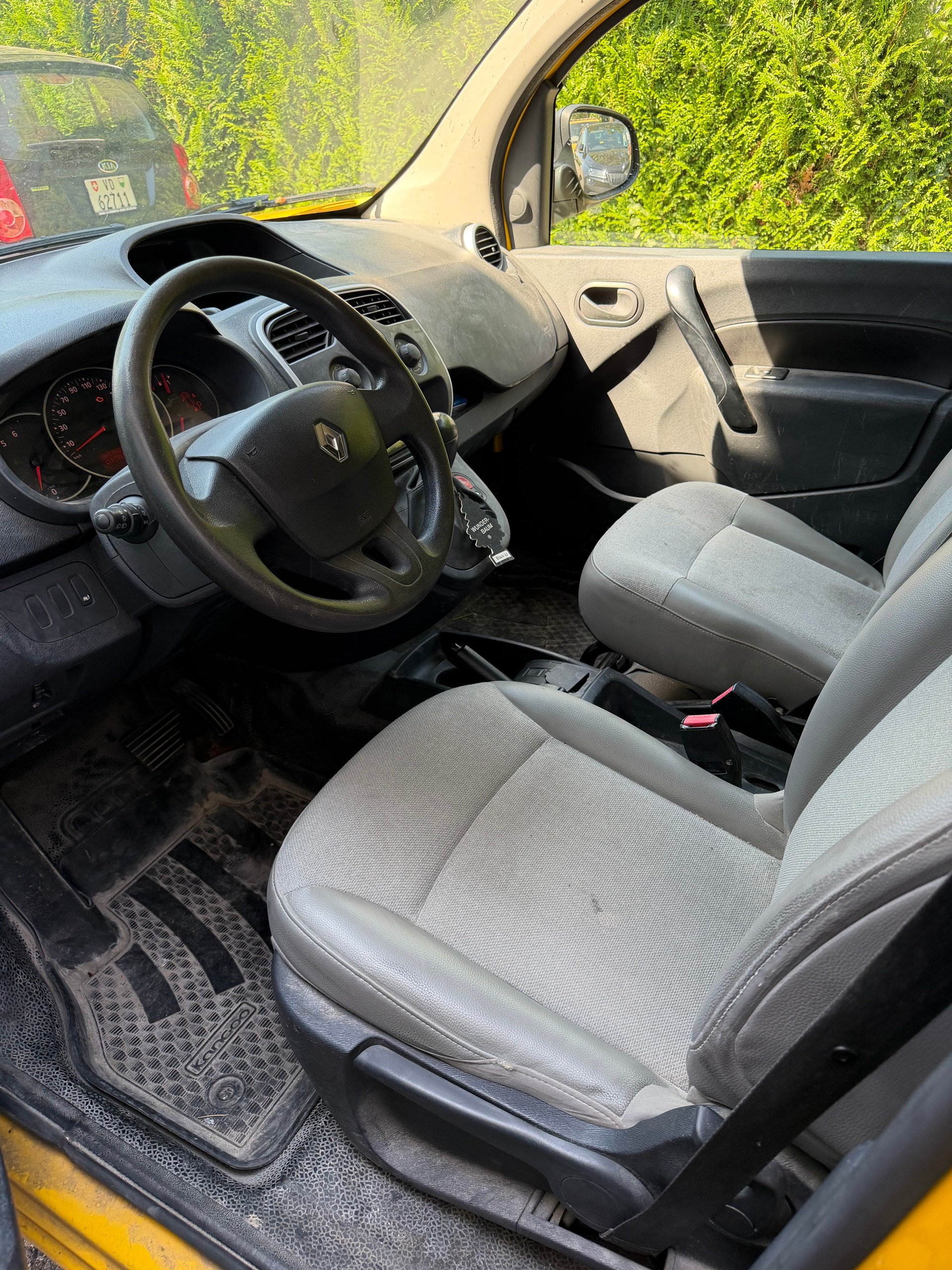 RENAULT 1.2 TCe 115 Business-image-3