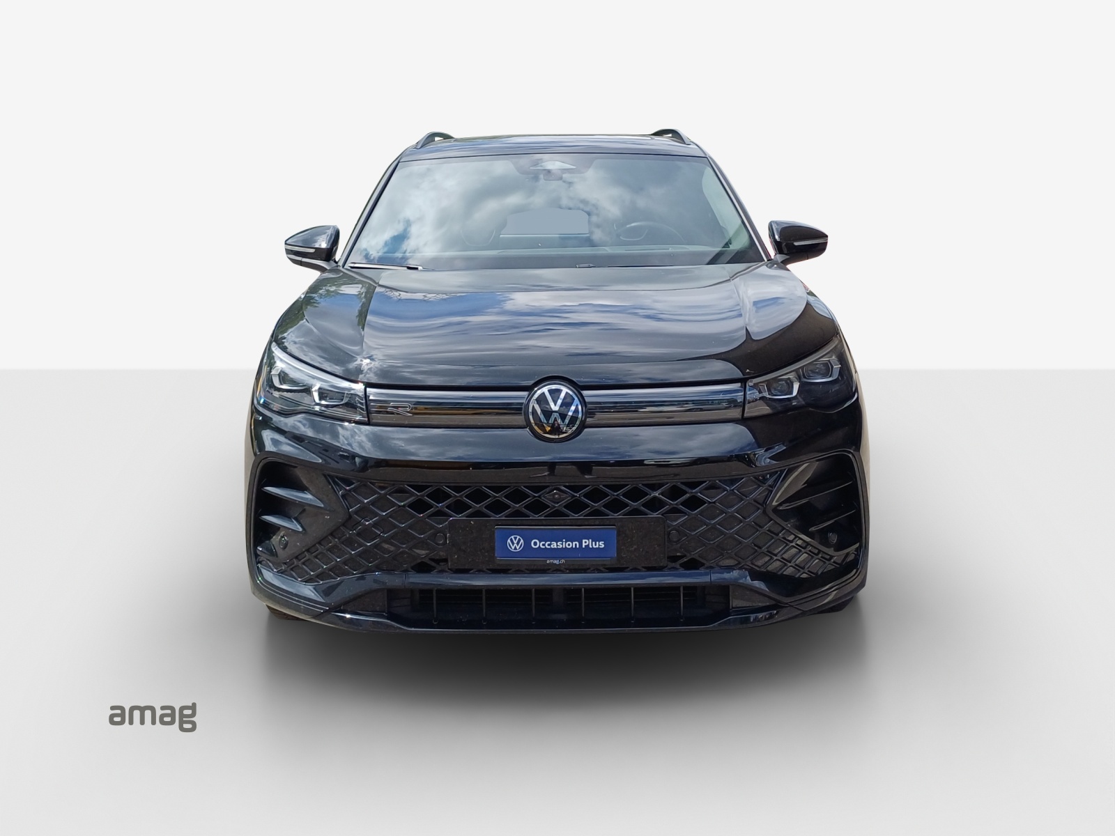 VW Tiguan 2.0 TSI DSG R-Line 4Motion-image-6