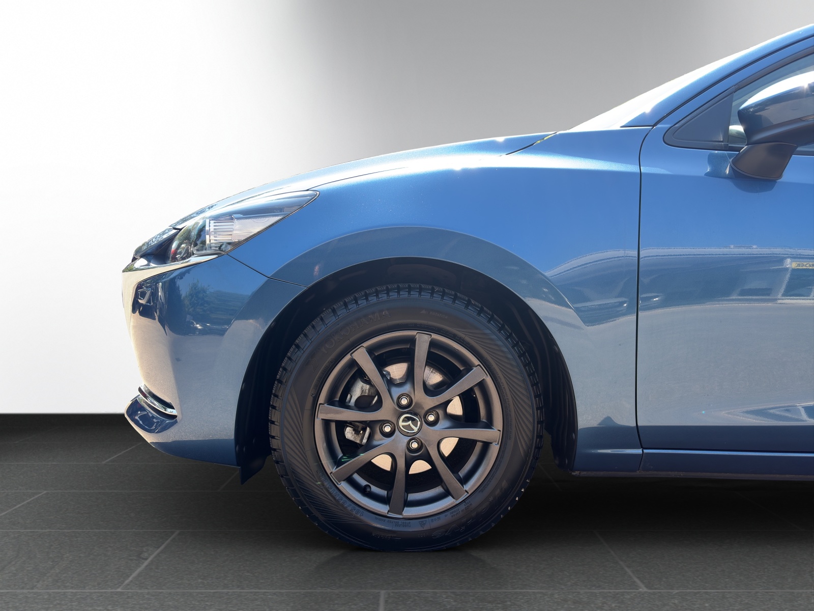 MAZDA 2 G 90 Revolution-image-2