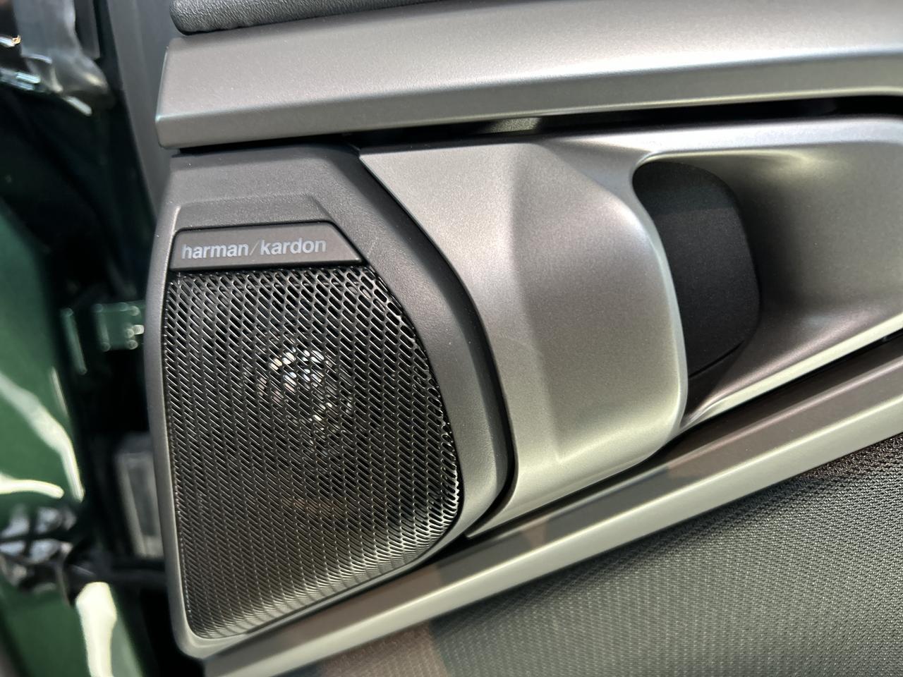 BMW X3 M50i-image-28