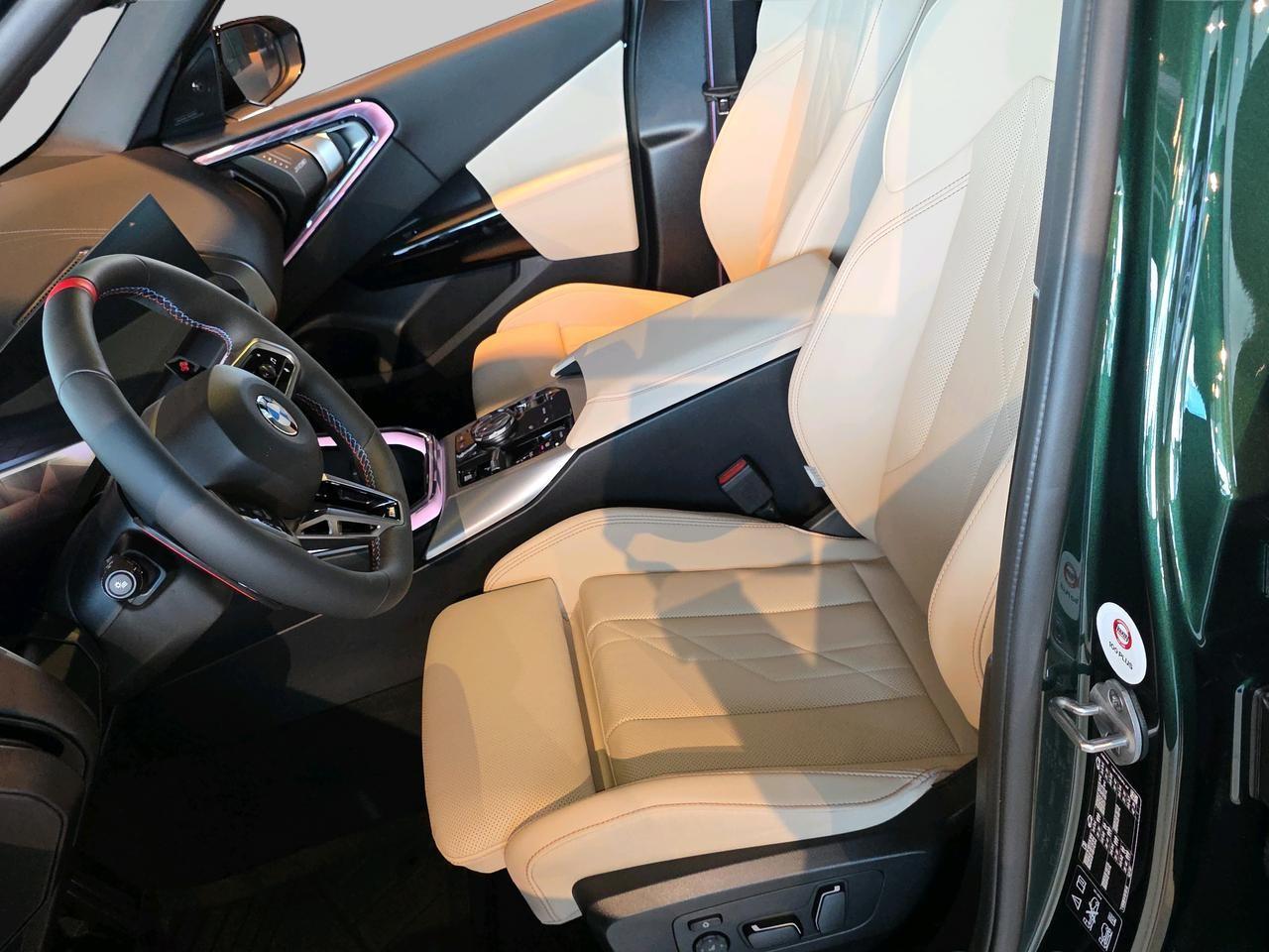 BMW X3 M50i-image-5