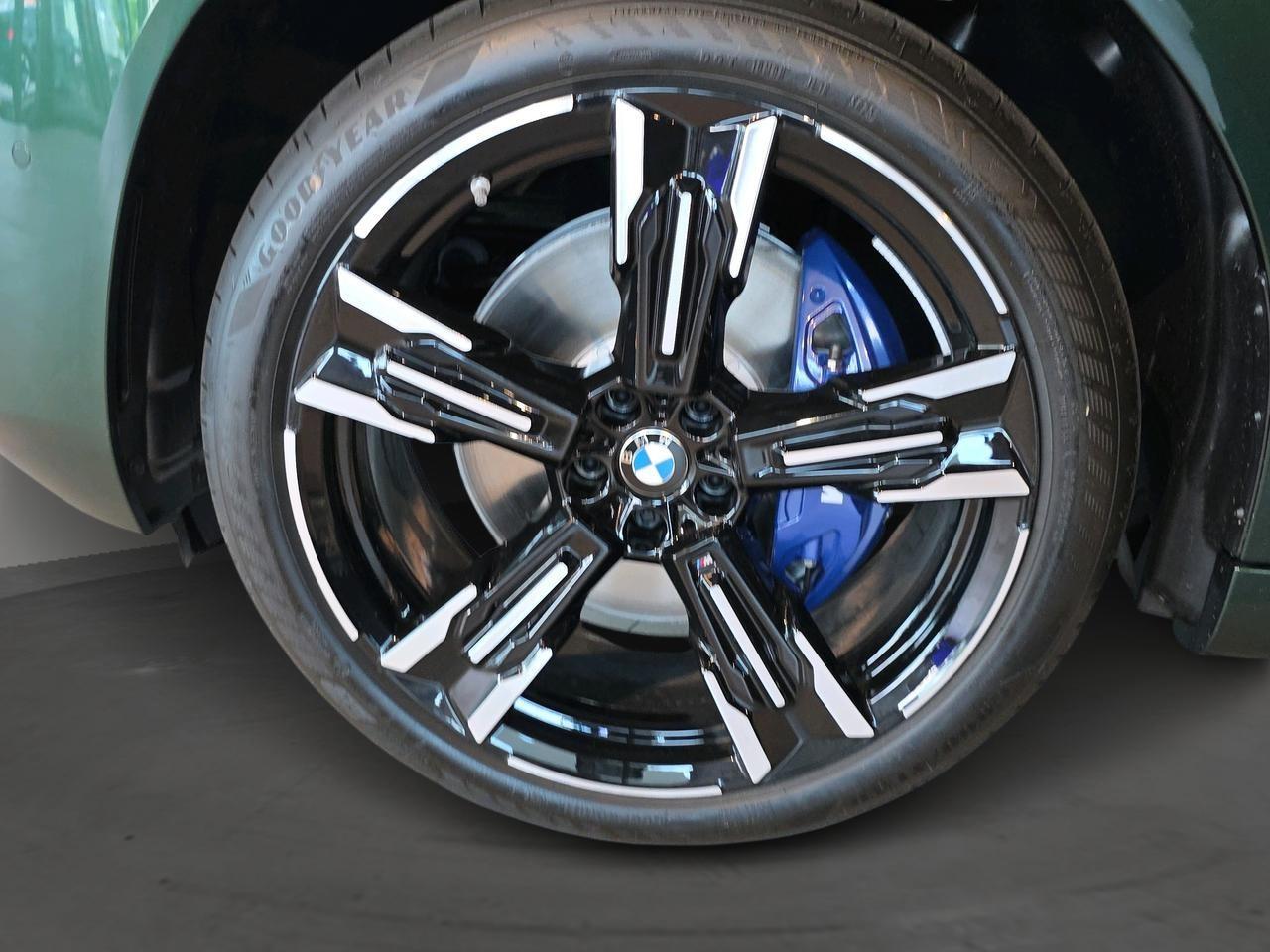 BMW X3 M50i-image-4