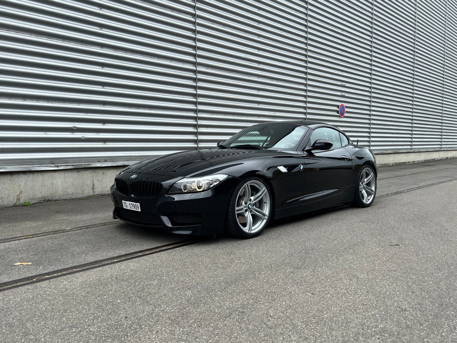 BMW Z4 sDrive 35is DKG-image-3