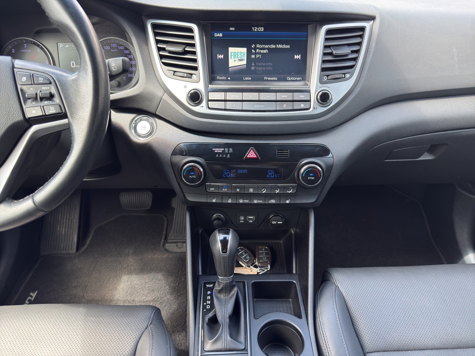 HYUNDAI Tucson 1.7 CRDI Origo 2WD DCT7-image-10