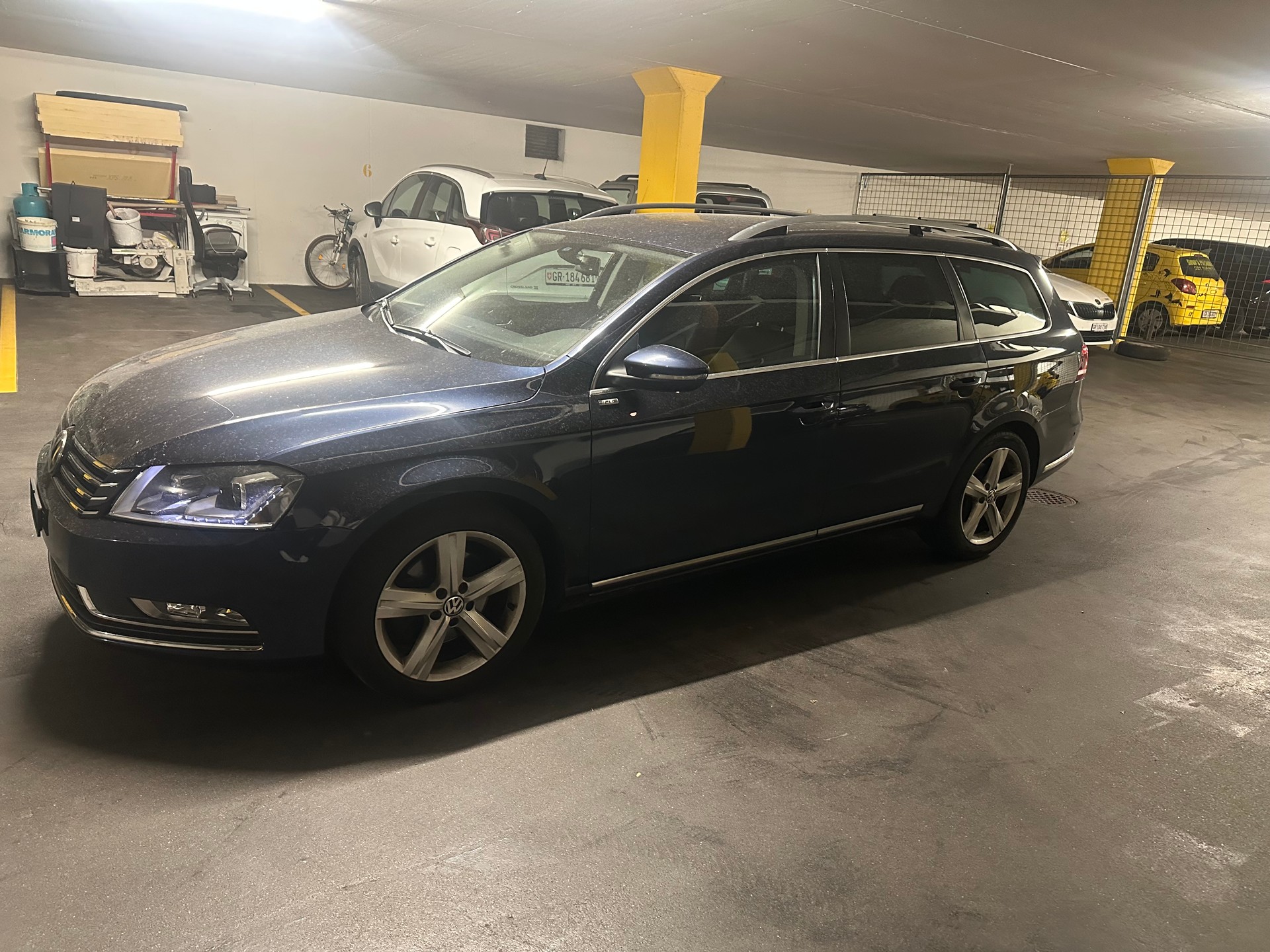 VW PASSAT-image-2