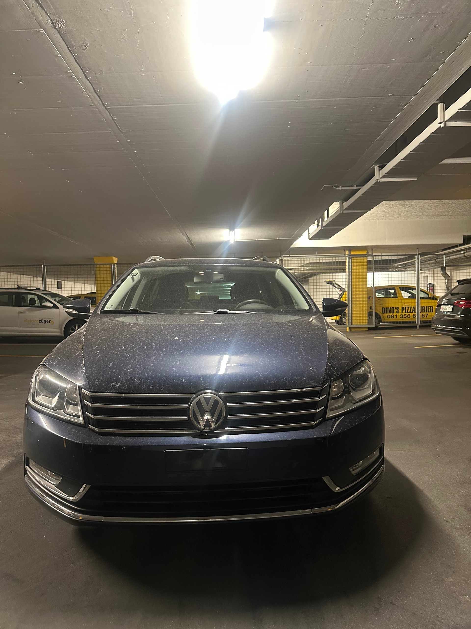 VW PASSAT-image-0