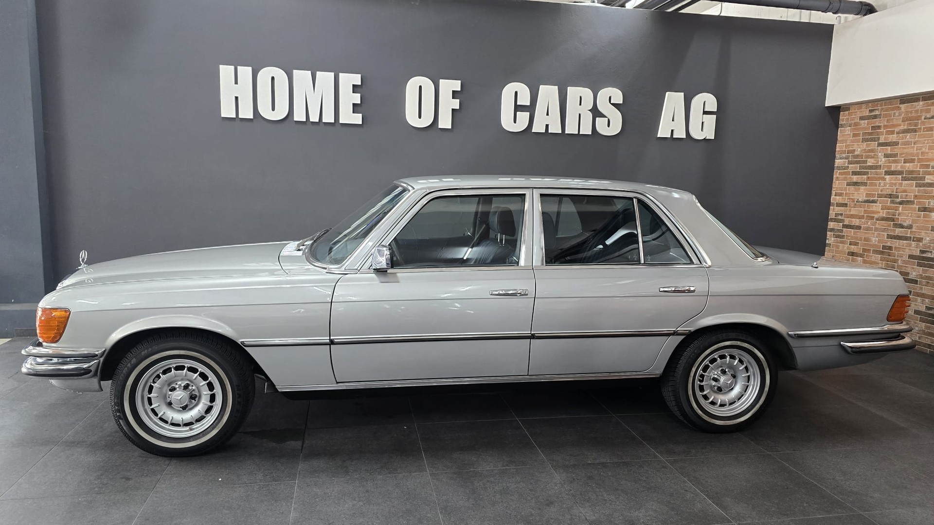 MERCEDES-BENZ 350 SE V8 Veteran-showroom-element-2