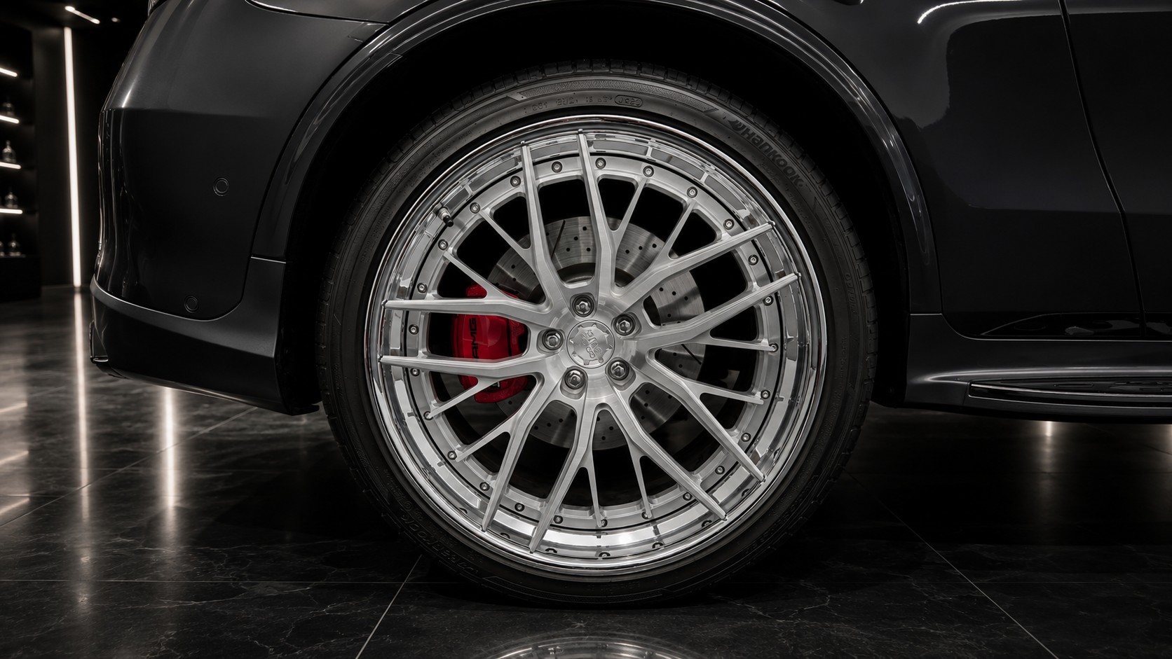 MERCEDES-BENZ GLC 63 S AMG 4m+-image-7