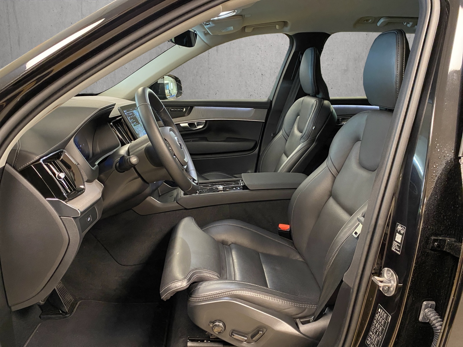 Image VOLVO XC90 XC90 B5 Benzin Mild Hybrid AWD Plus Bright Geartronic