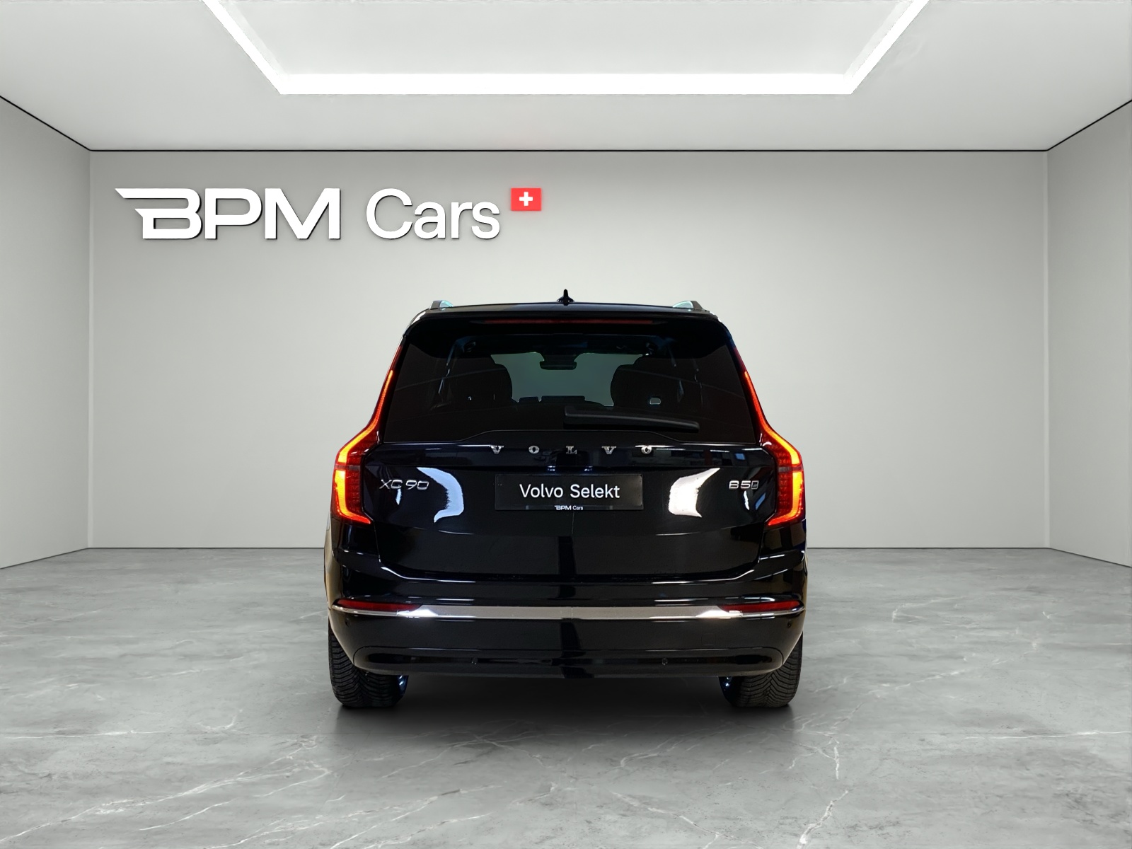 VOLVO XC90 B5 Benzin Mild Hybrid AWD Plus Bright Geartronic-showroom-element-3