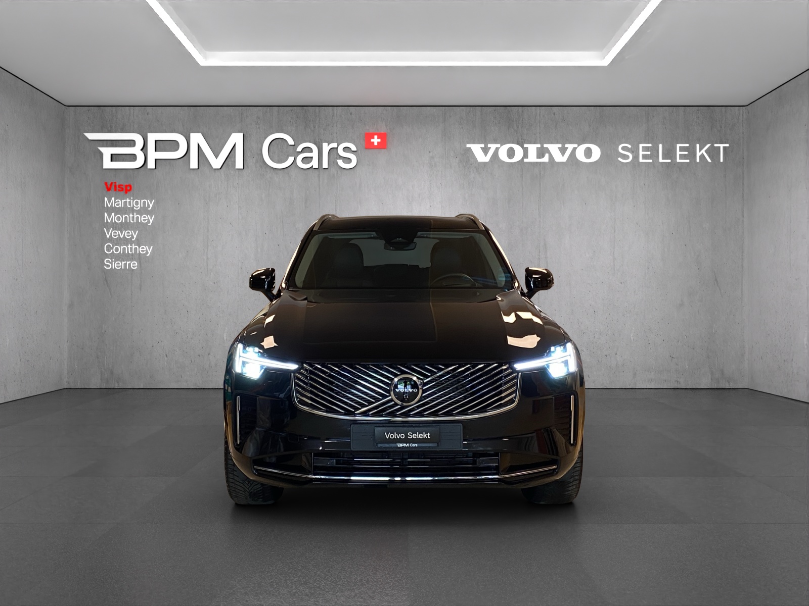 VOLVO XC90 B5 Diesel Mild Hybrid AWD Plus Bright Geartronic-image-1