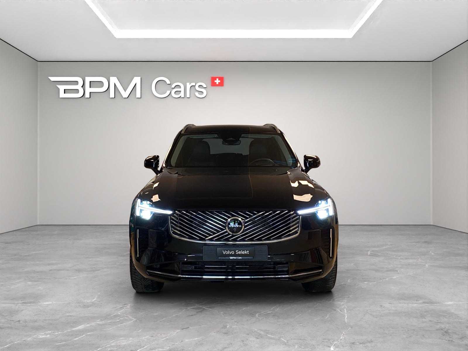 VOLVO XC90 B5 Benzin Mild Hybrid AWD Plus Bright Geartronic-showroom-element-1