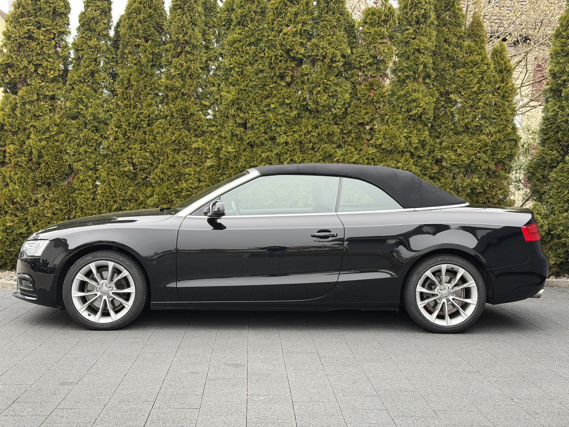 AUDI A5 Cabriolet 1.8 TFSI-image-10