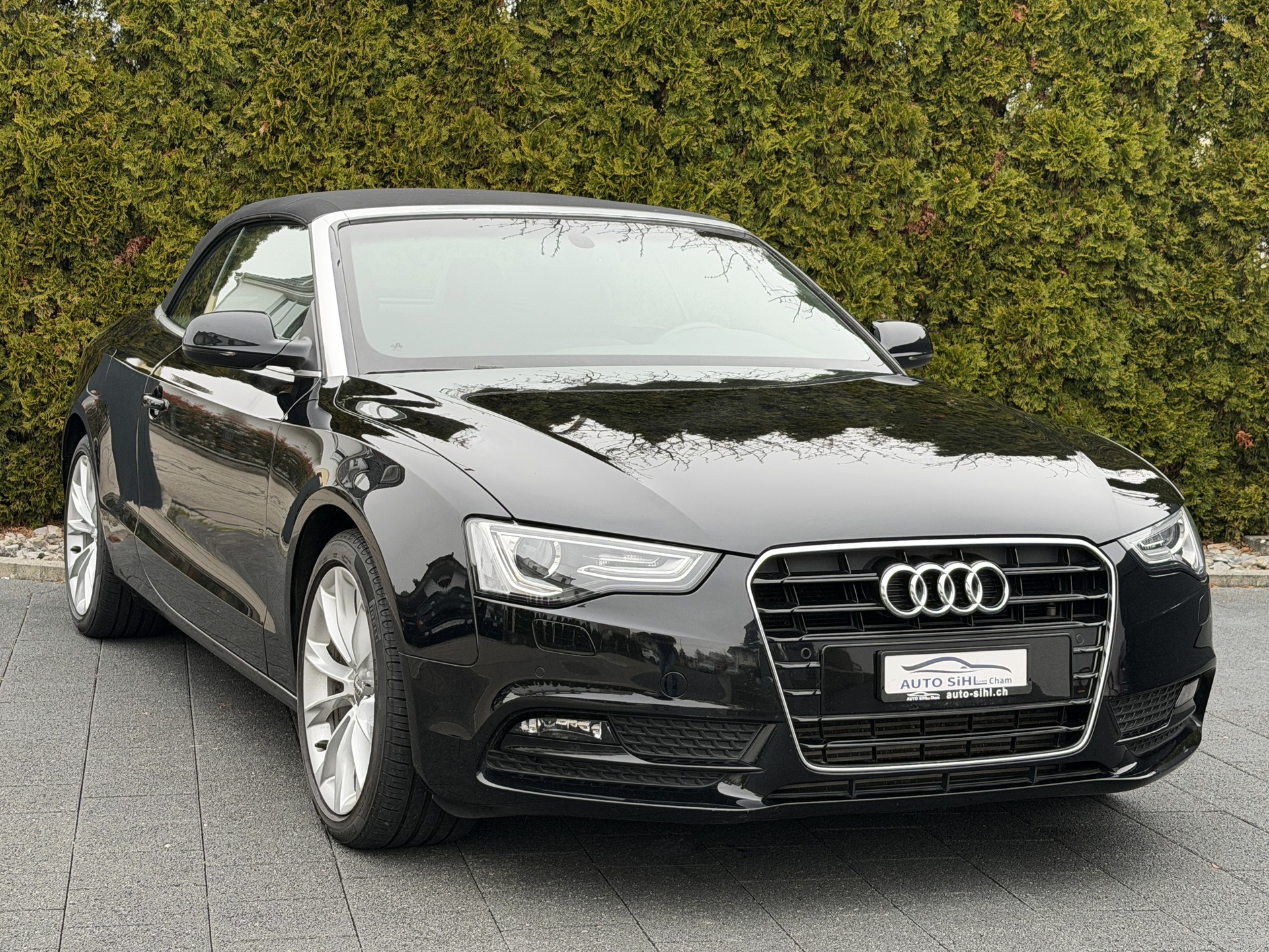 AUDI A5 Cabriolet 1.8 TFSI-image-6