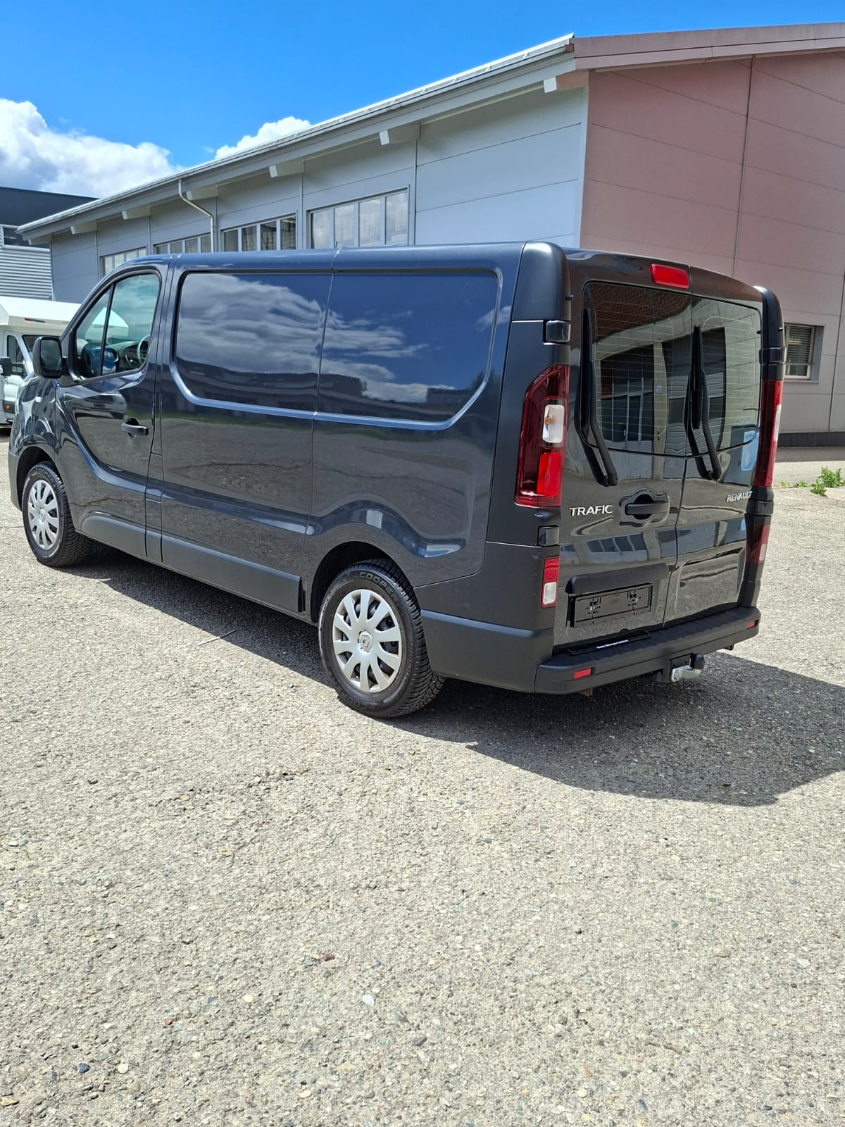 RENAULT dci 145-image-2