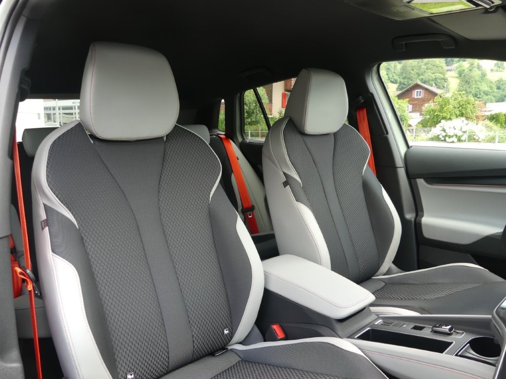 SKODA Elroq 85-image-10