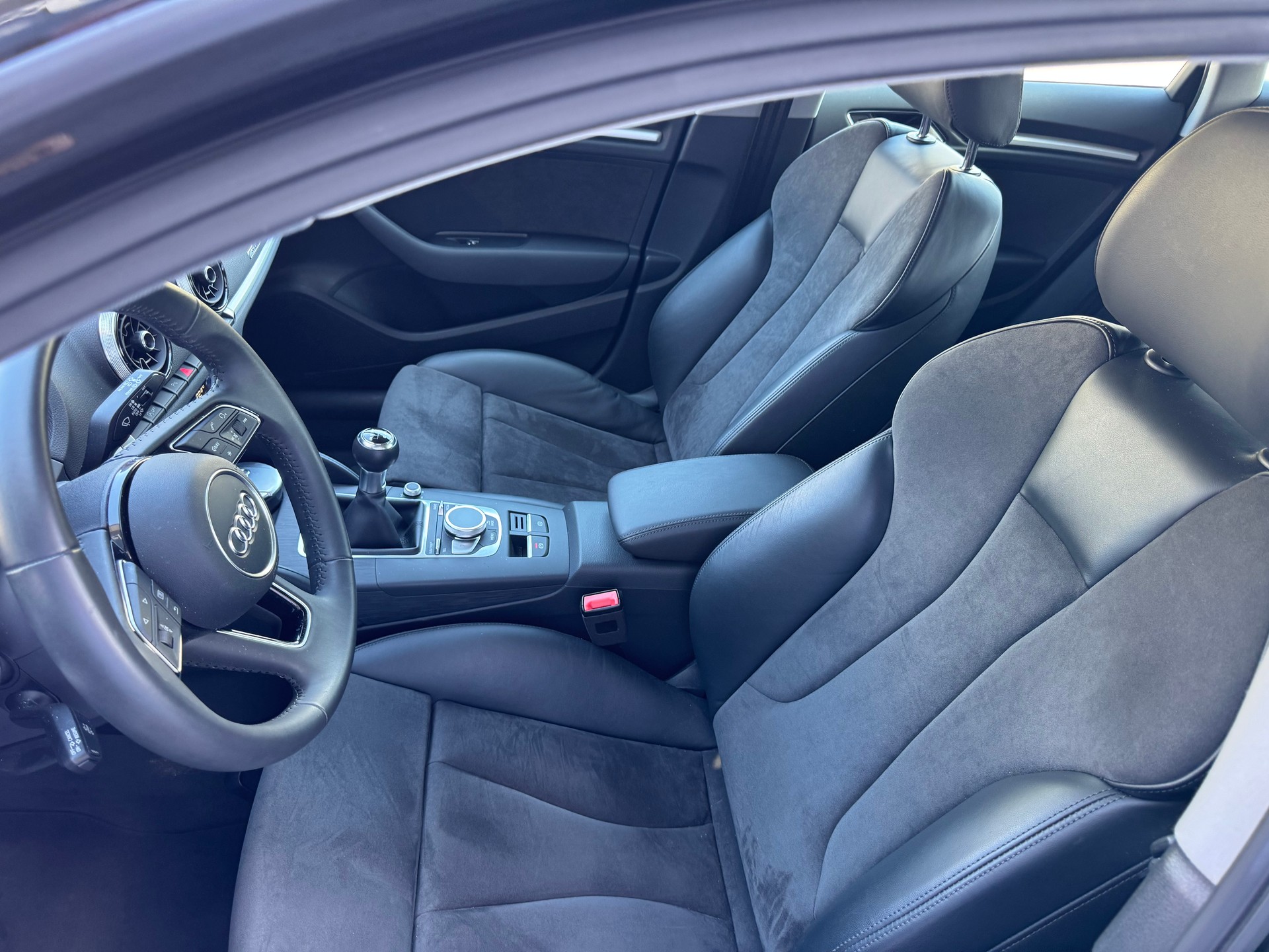 AUDI A3 Sportback 1.4 TFSI g-tron-image-15