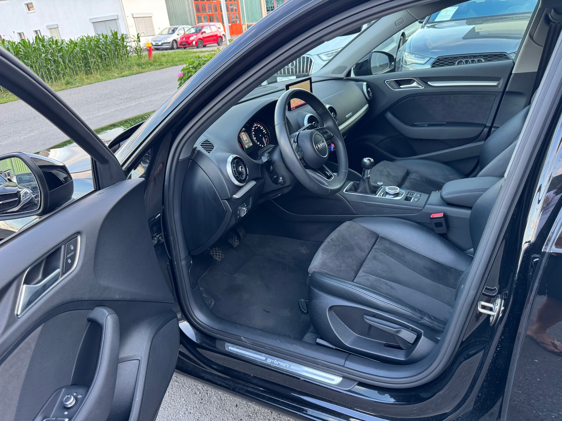 AUDI A3 Sportback 1.4 TFSI g-tron-image-13